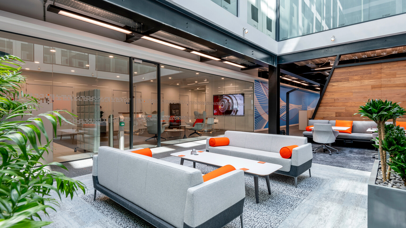 3 Fiserv Slough Hunts Office Large 2050W