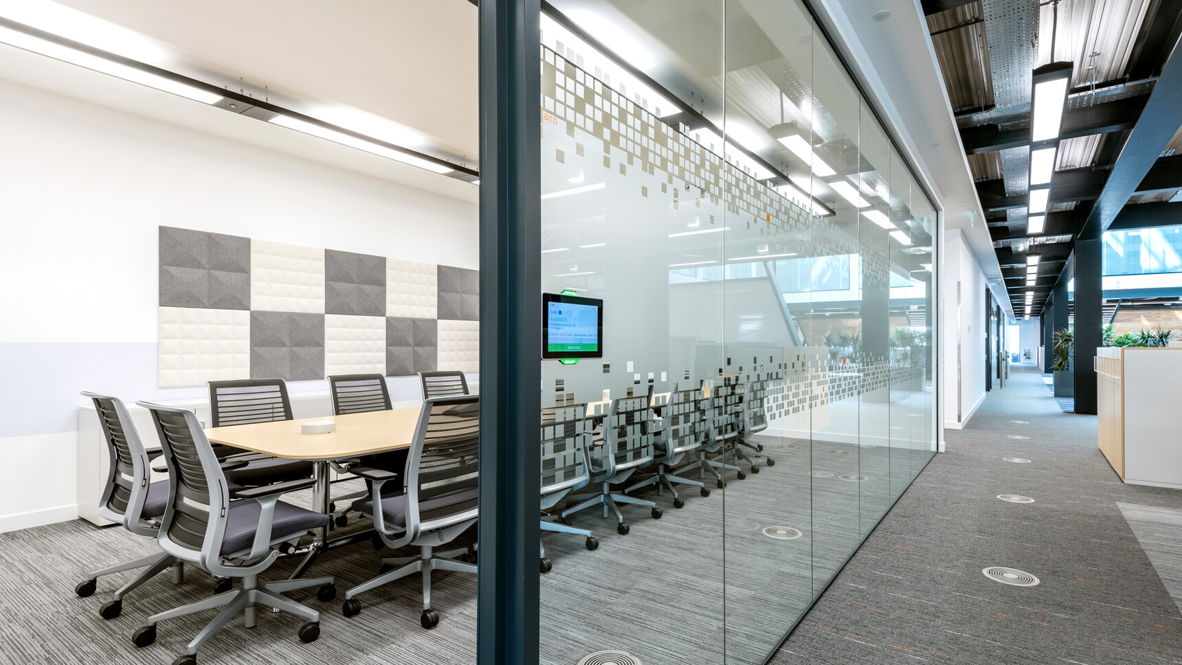 7 Fiserv Slough Hunts Office Large 2050W