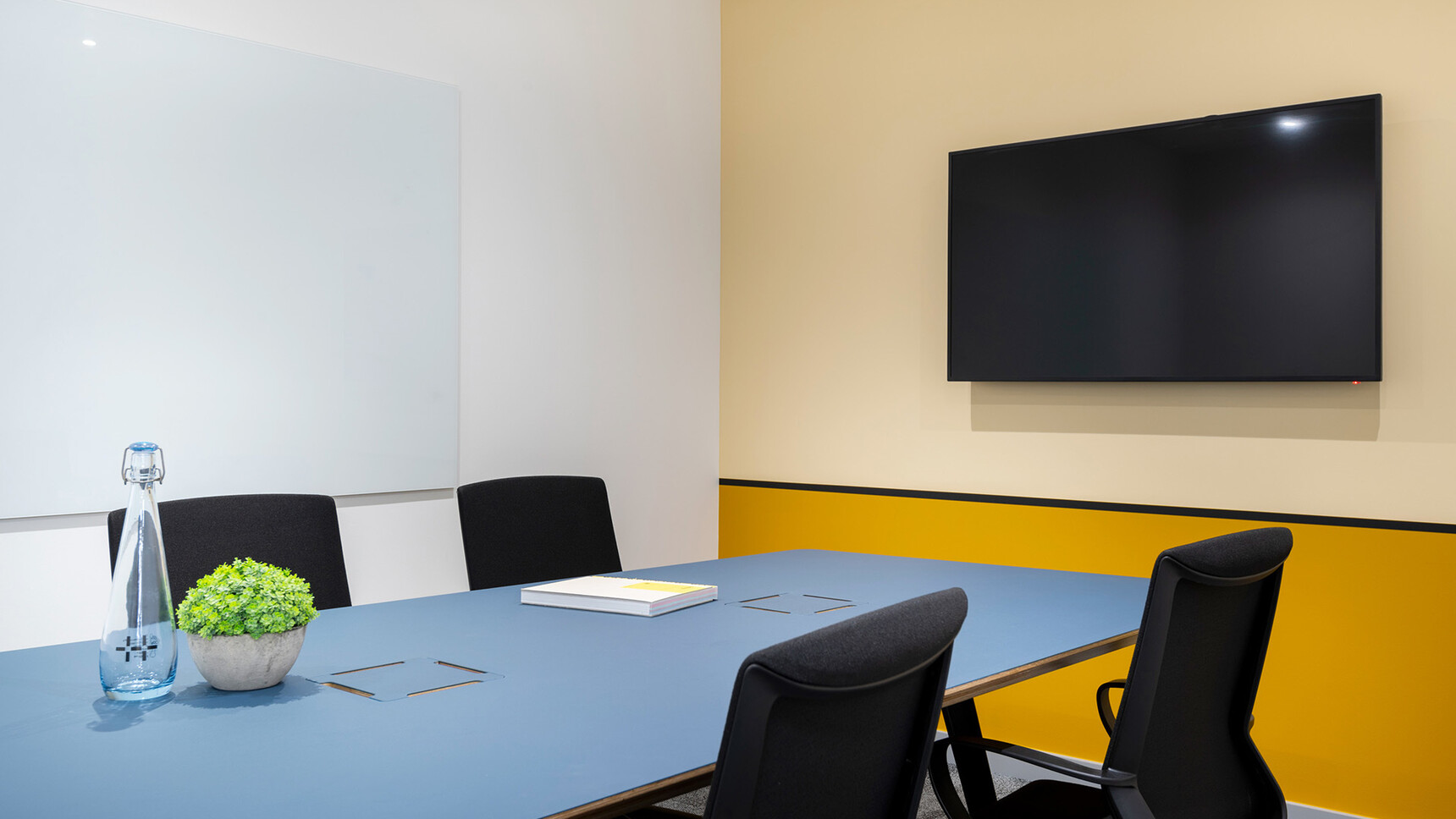 Lumentum Hunts Office Marek Sikora Photography Large 12 r