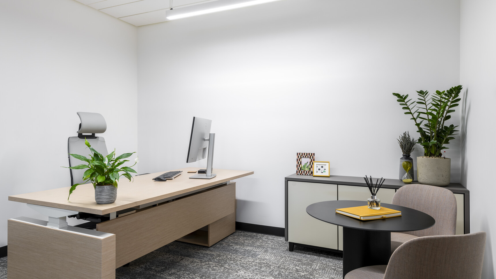 Hunts Office SRA Total Projects Biolabs Office Curator LARGE 15