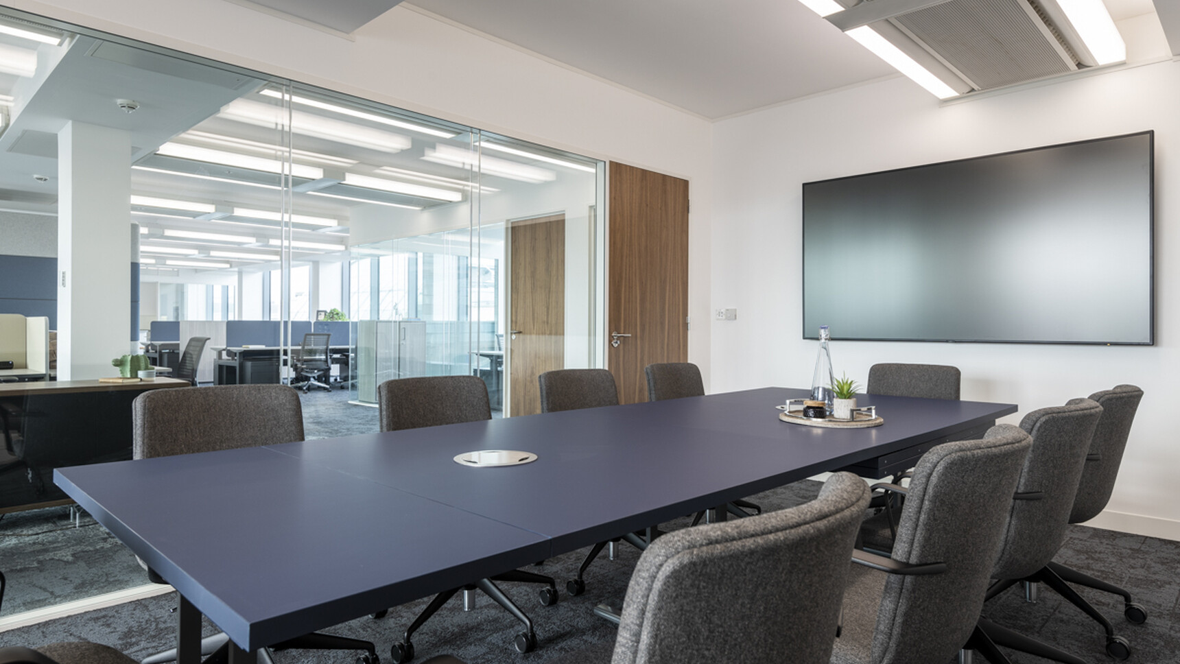 Algeco Hunts Office Marek Sikora Photography Small 9