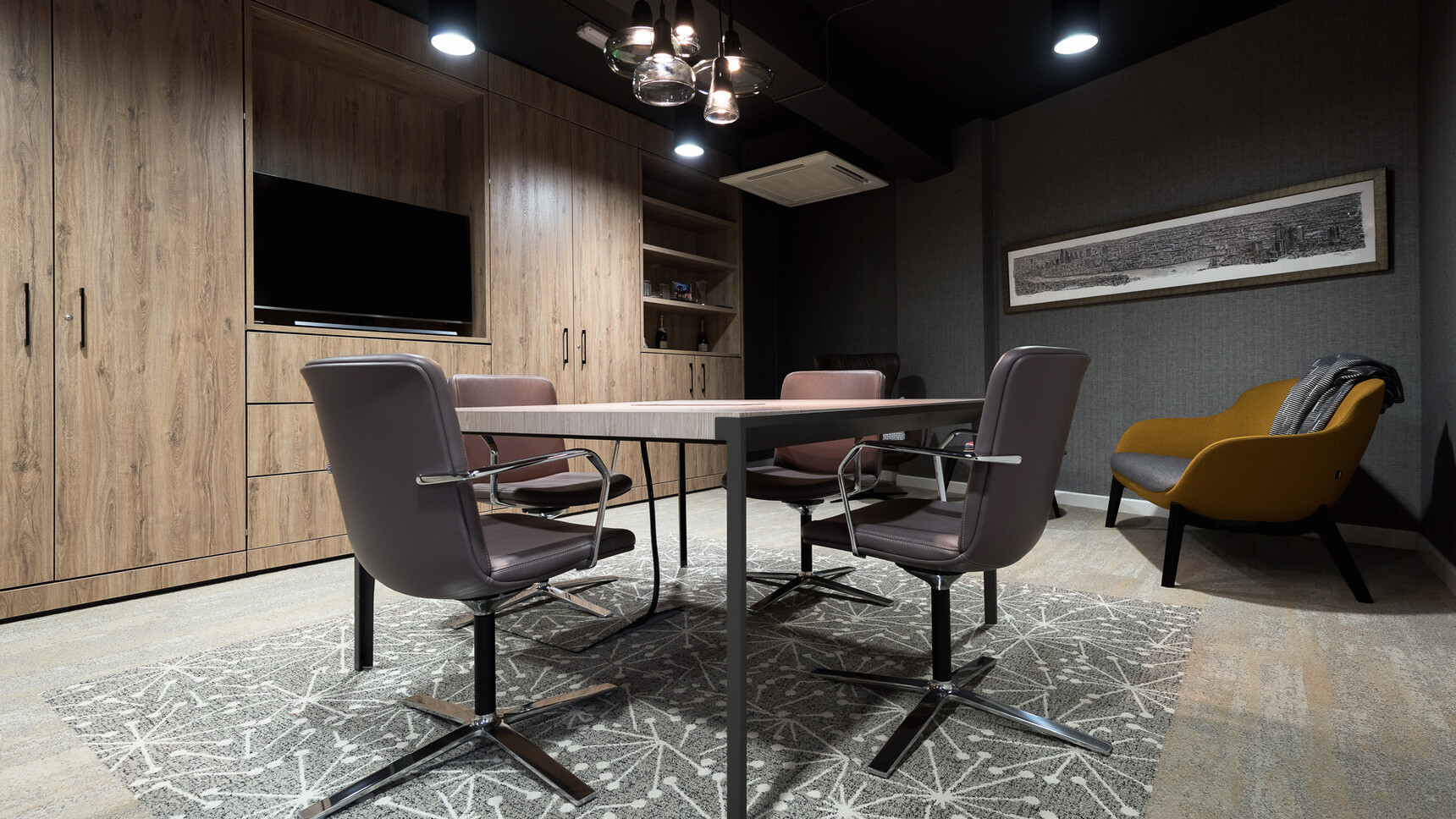 Hunts Office Synergy Four 013