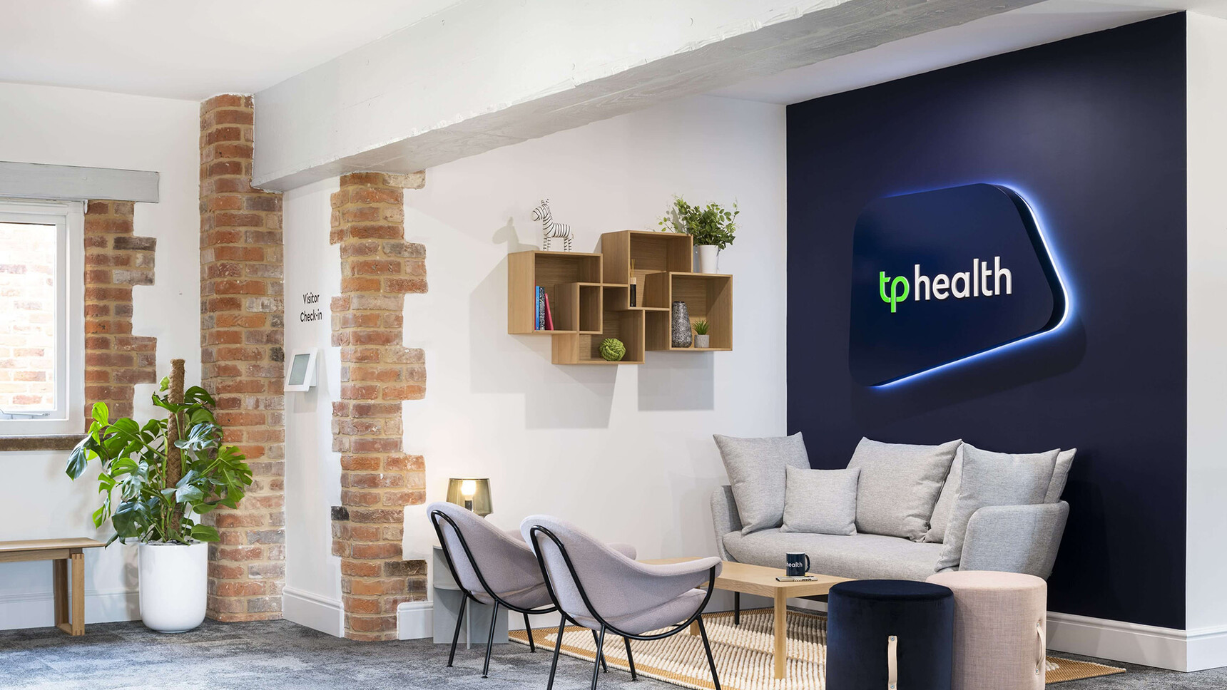 TP Health Hunts Office Marek Sikora Photography LARGE 1 min r