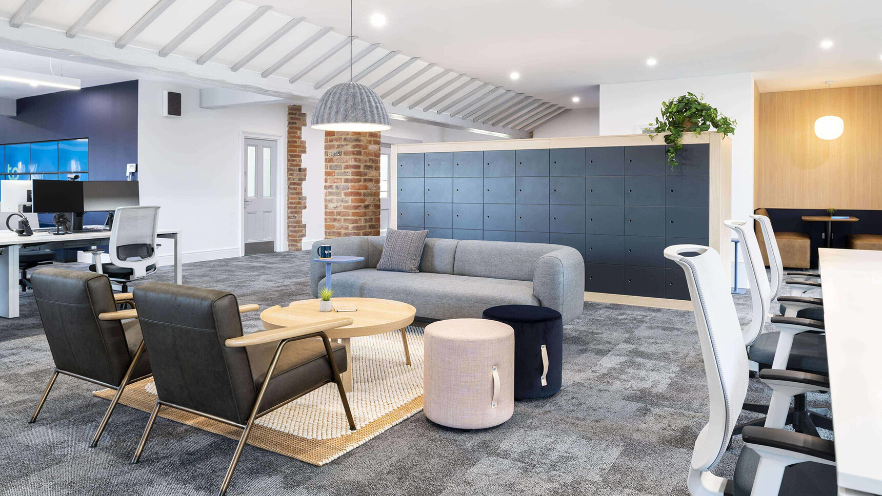 TP Health Hunts Office Marek Sikora Photography LARGE 5 min r