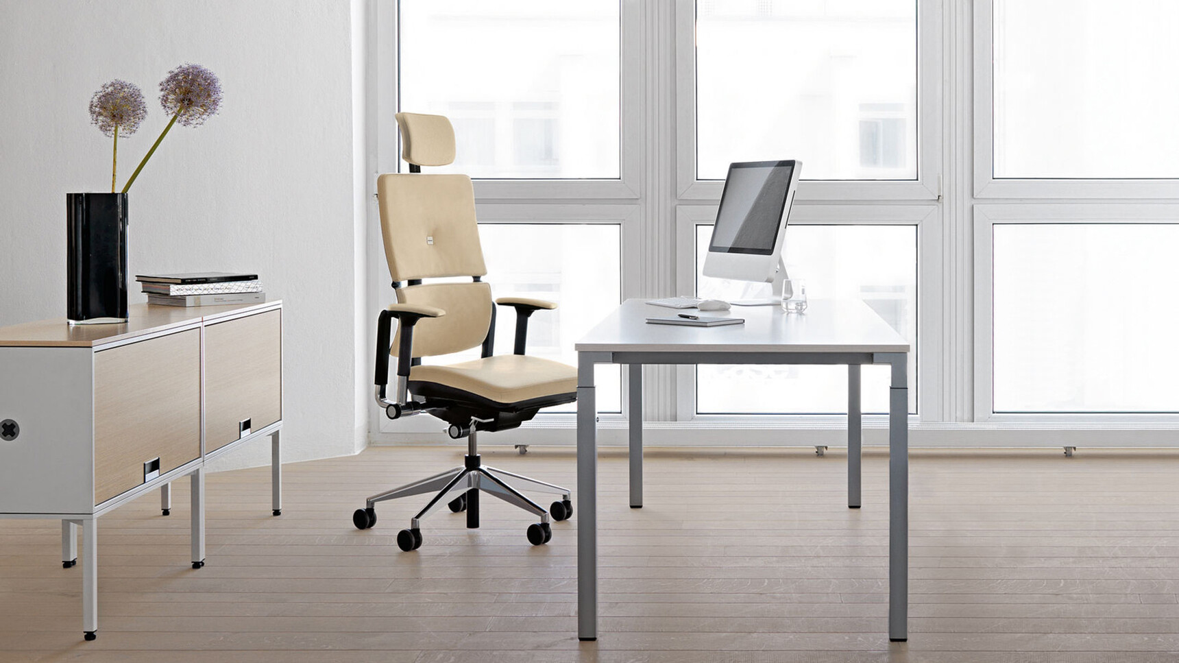 Steelcase Kalidro Fixed Height Desk With White Table Top Finish And Grey Leg Finish With Please Office Chair At Desk