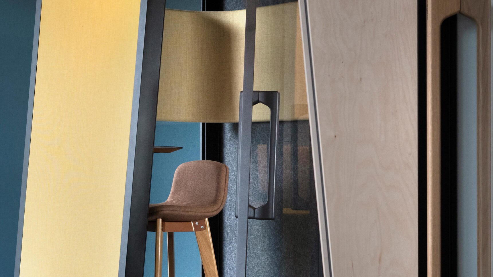Orangebox On The QT Personal Pod Detail Image With Chair