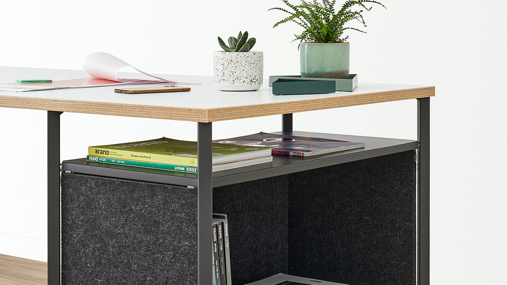 Steelcase Flex Active Frames Office Shelving With Wood And Black Finish Detail Image