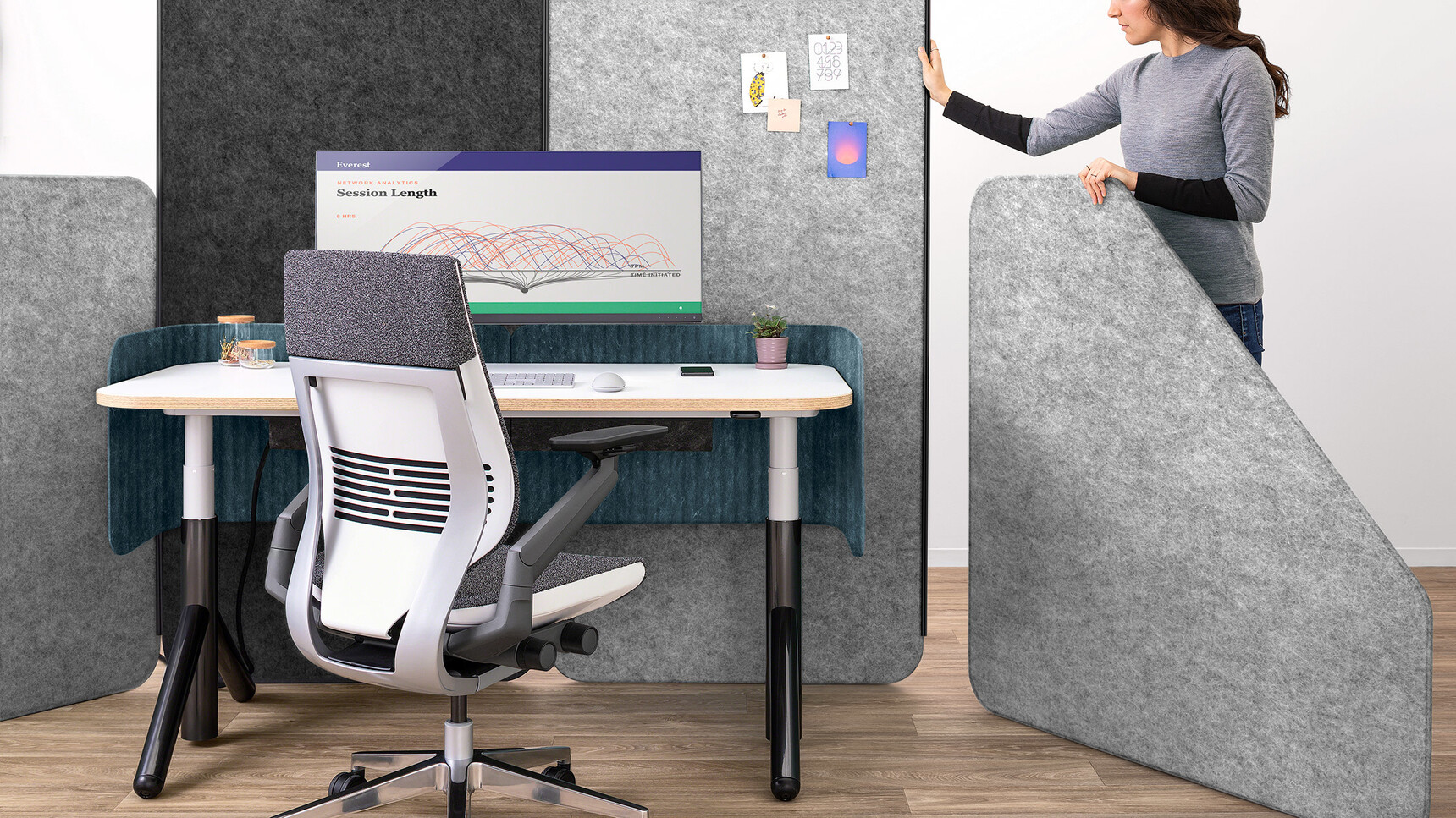 Steelcase Flex Freestanding Screens In Grey Finish With Flex Desk With White Finish And Black Legs With Gesture At Desks Family Image With Person In Image