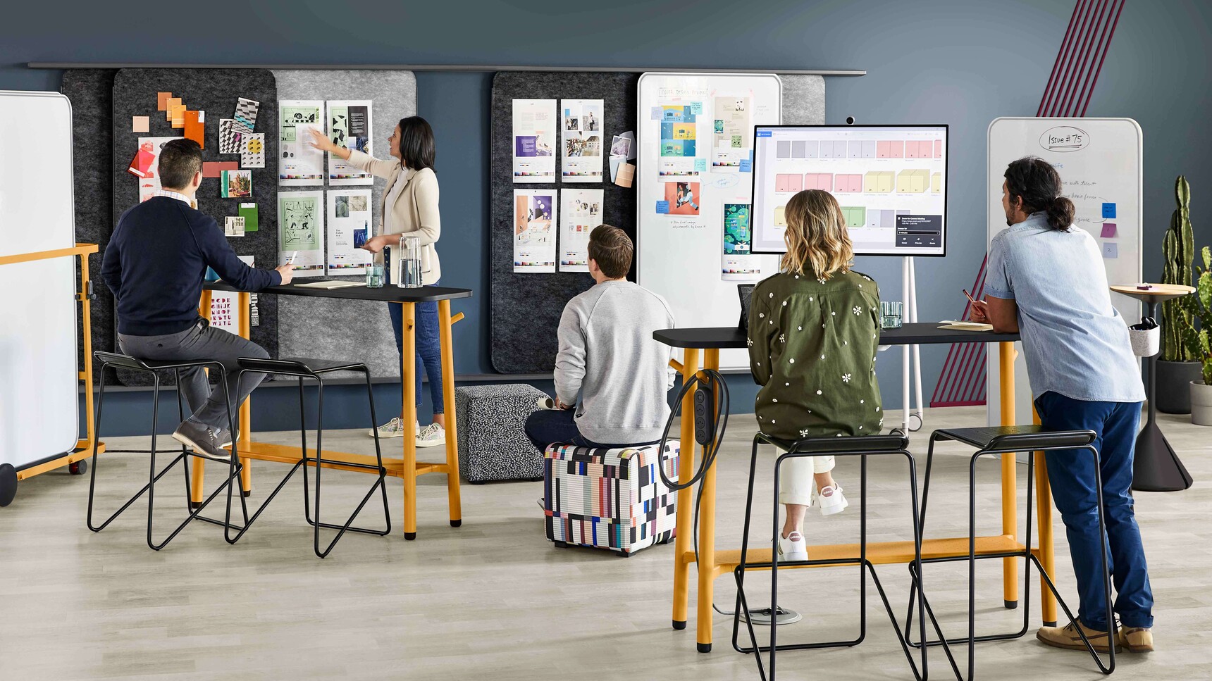 Steelcase Flex Whiteboard Solutions On Wall Rail With Acoustic Screens And Flex Tables In Use