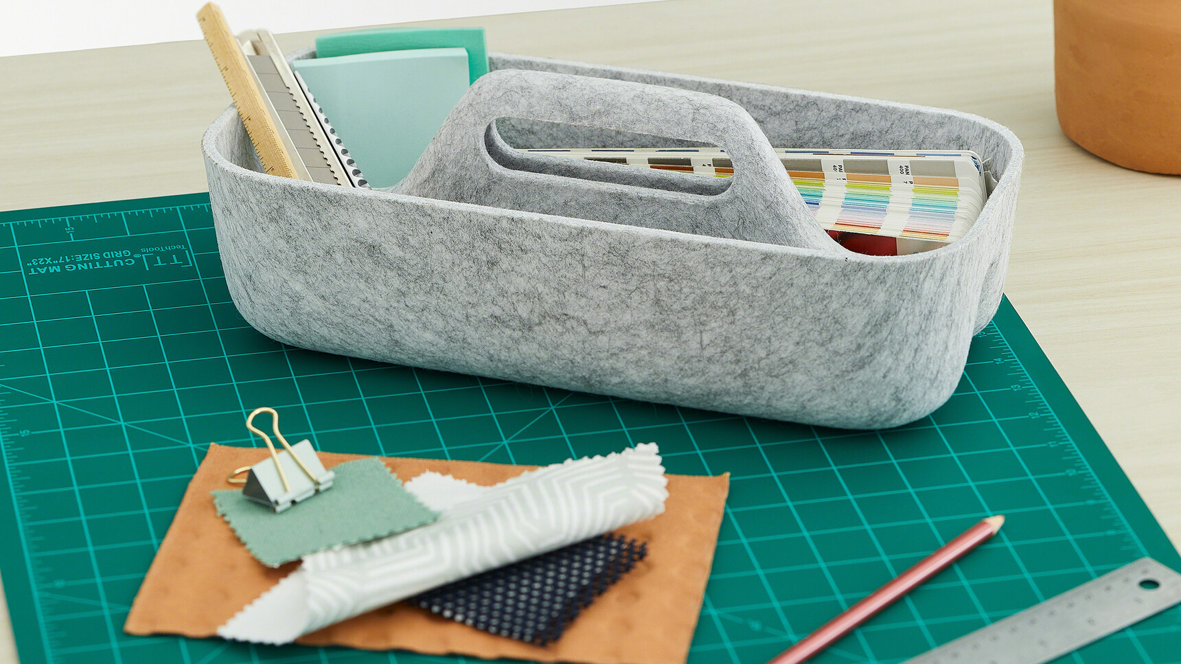 Steelcase Flex Basket With Grey Finish On Flex Table Detail Image