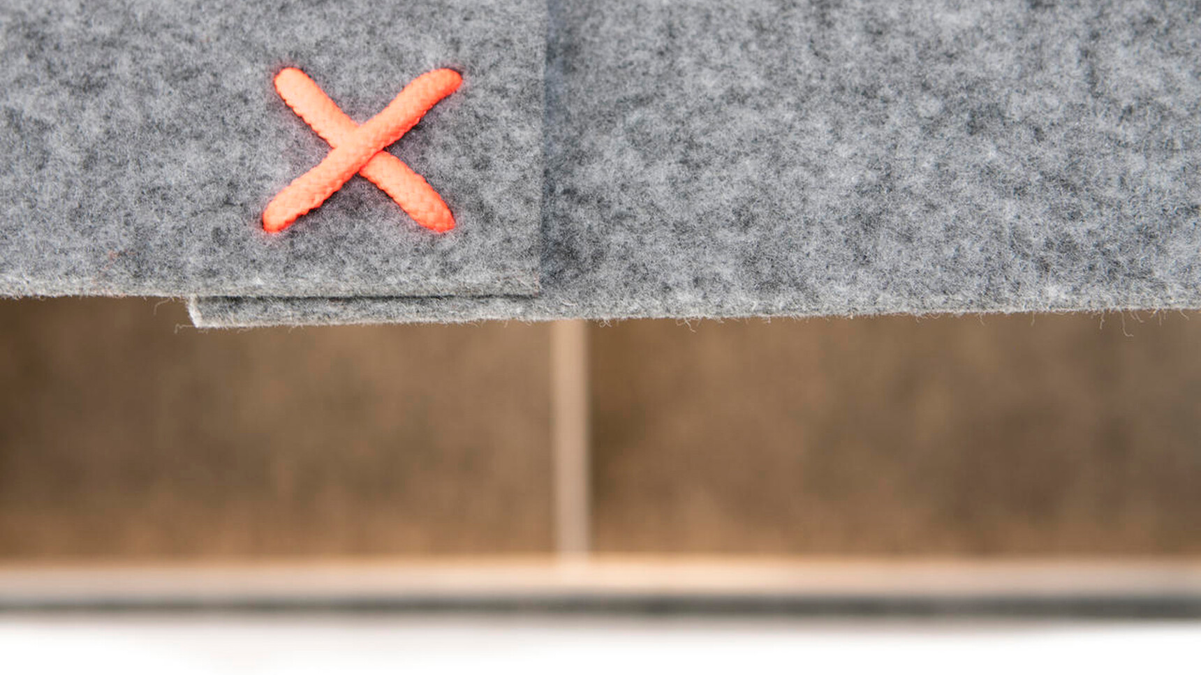 Buzzi Space BuzziShade Square Light With Orange Lace And Grey Upholstery And White Frame Detail Image