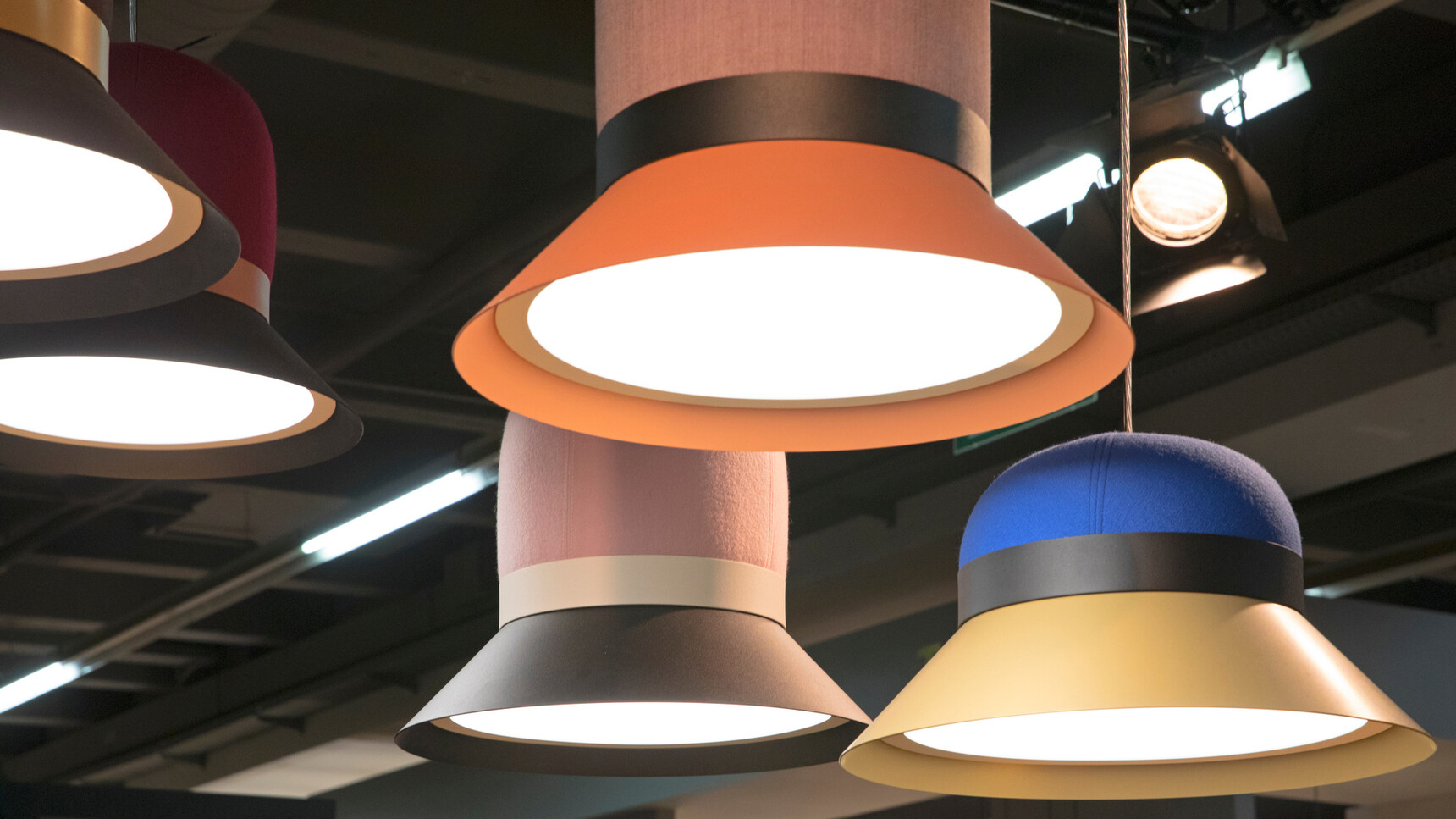 Buzzi Space BuzziHat Light Large With Medium And Small Light In Various Colours Detail Image