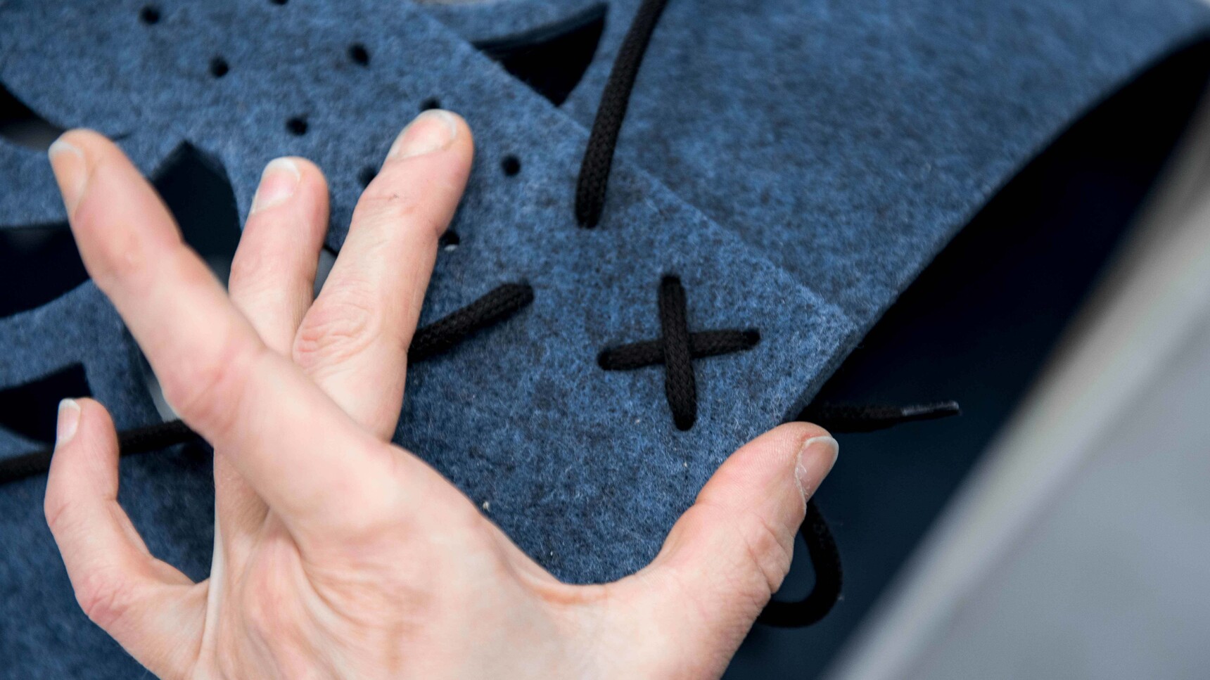 Buzzi Space BuzziLight Mono In Blue Upholstery And Black Lace Detail Image