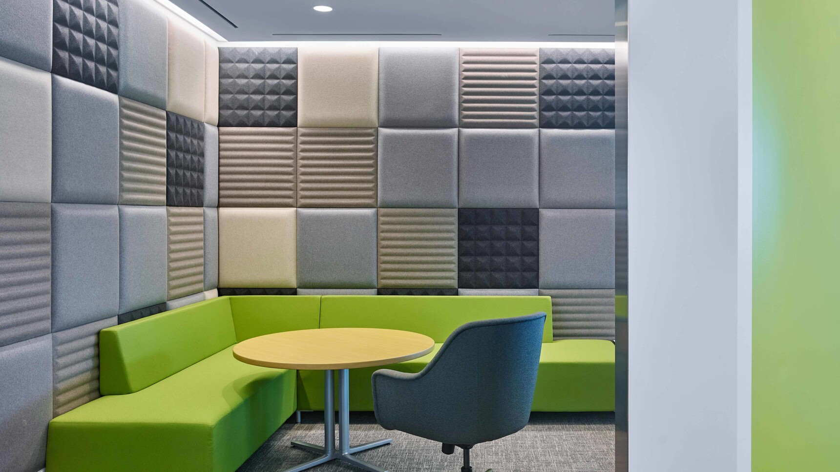 Buzzi Space BuzziTile Family Image