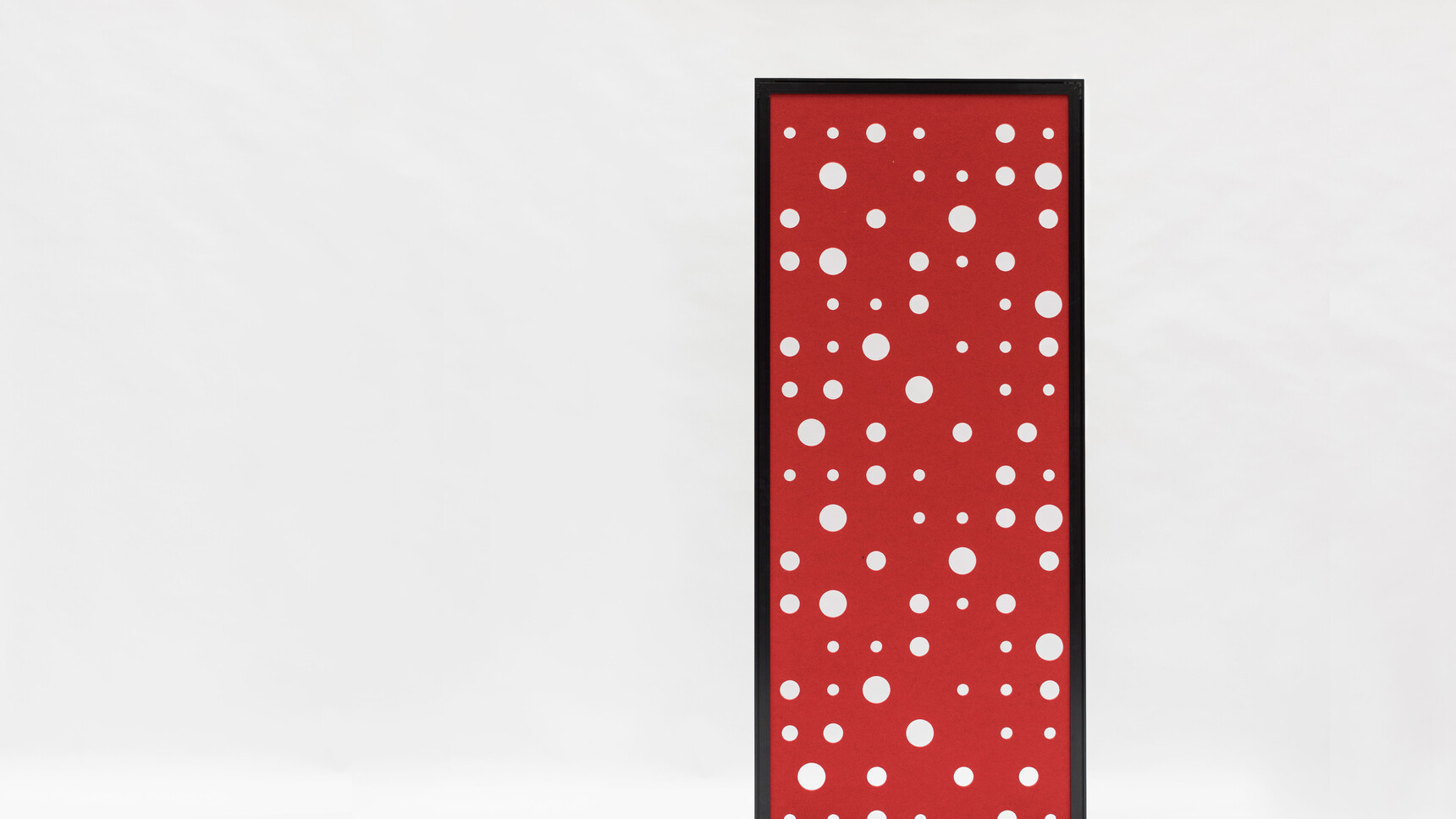 Buzzi Space BuzziFalls Standing Office Divider With Red Upholstery Detail Image
