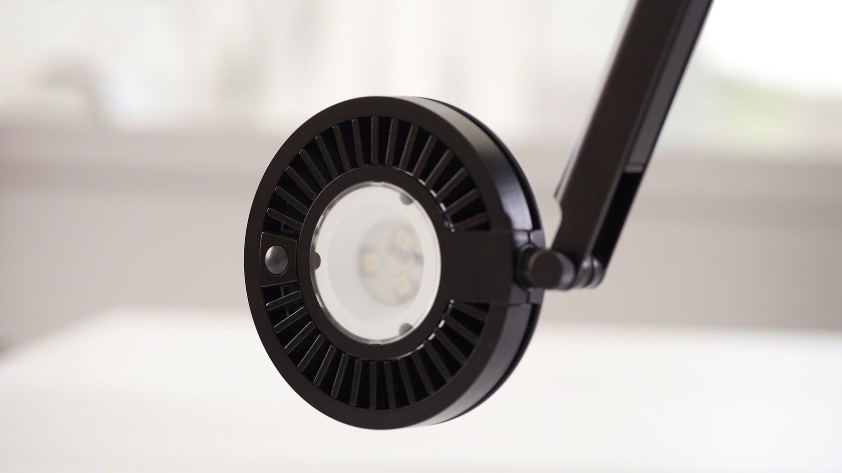 Steelcase Dash Mini Arm LED Light In Black Finish Detail Image