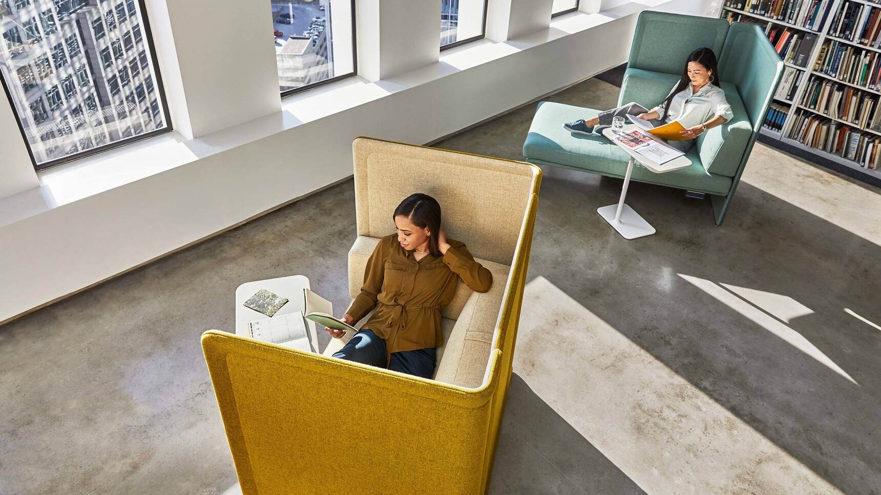 Two Coalesse Lagunitas Personal Tables In White Finish At Lagunitas Lounge Systems In Office Environment