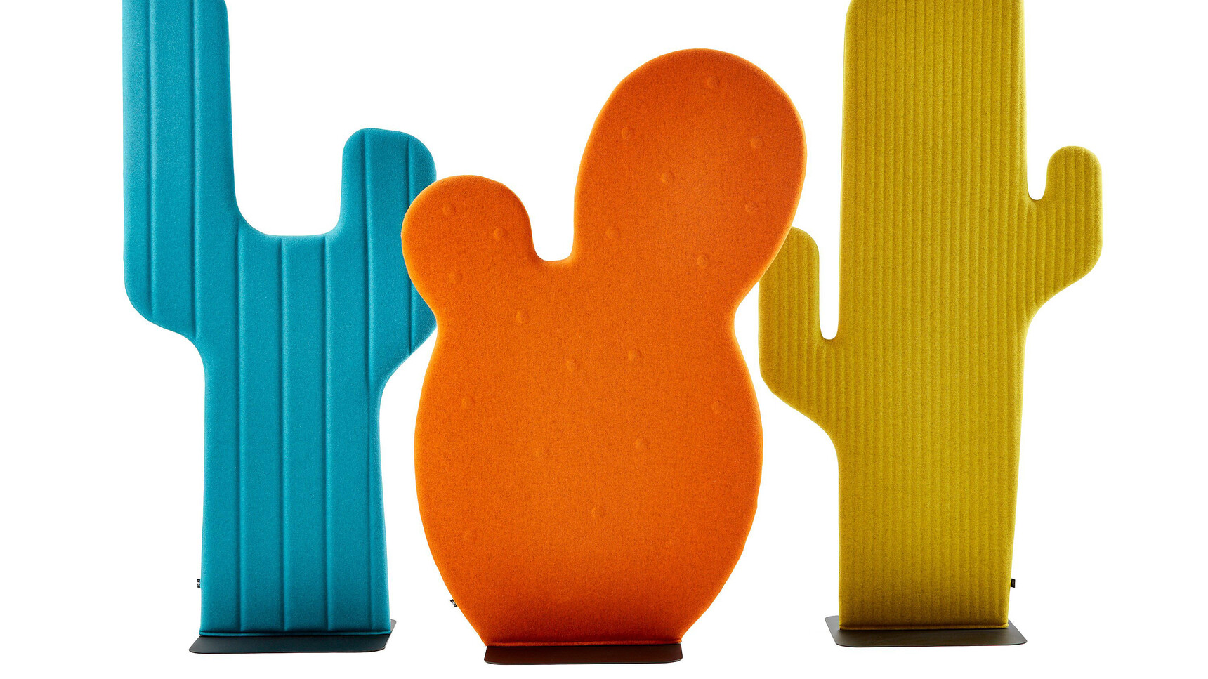 BuzziSpace BuzziCactus Detail Image On White Background