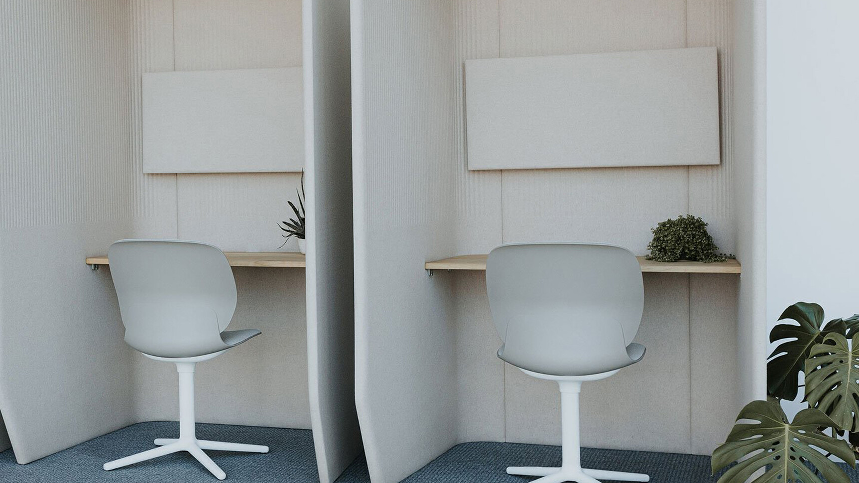 Buzzi Space BuzziBooth Single Acoustic Booth In White Fabric Detail Image