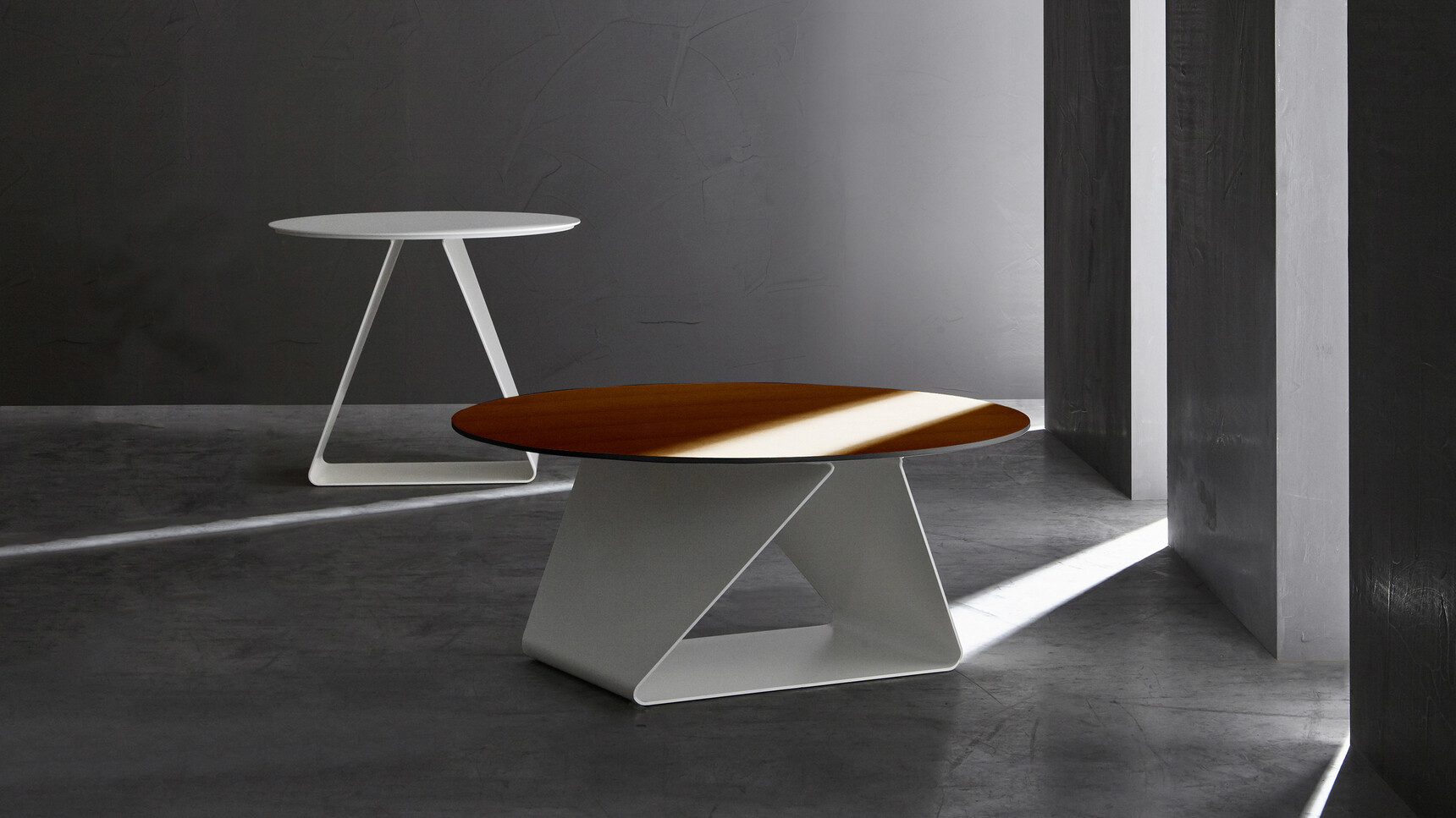 Sitland Tov Coffee Side Table With Tov Coffee Table In Office Environment Family Image