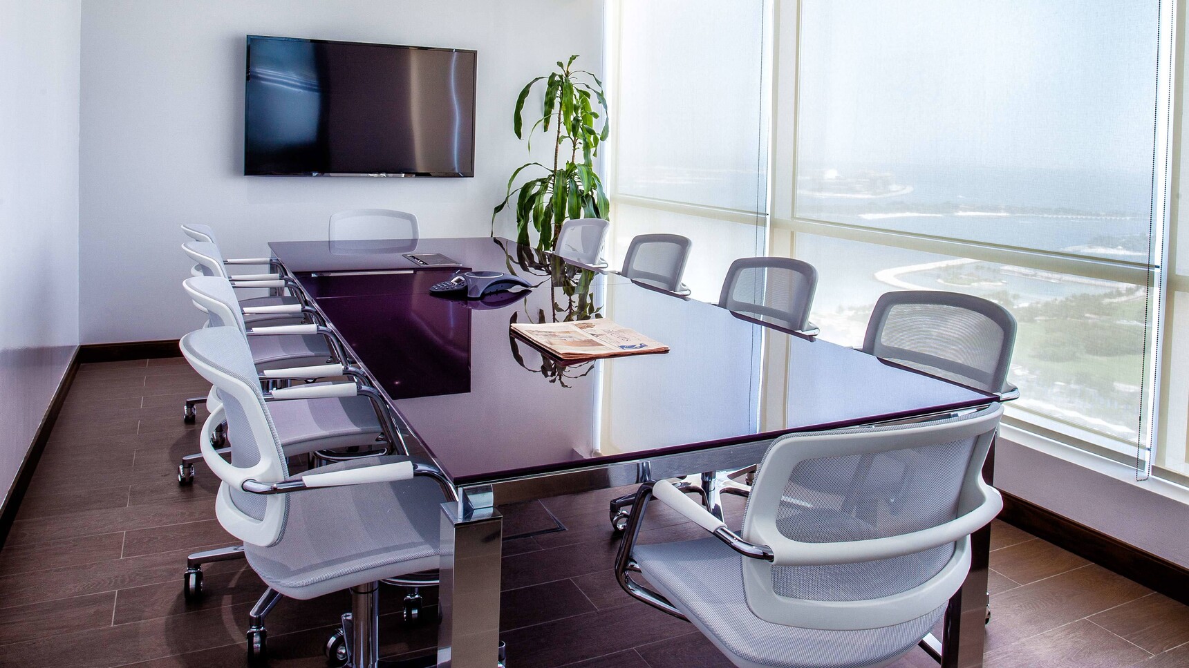 Sitland PK Meeting Chair On Castors At Meeting Table Family Image