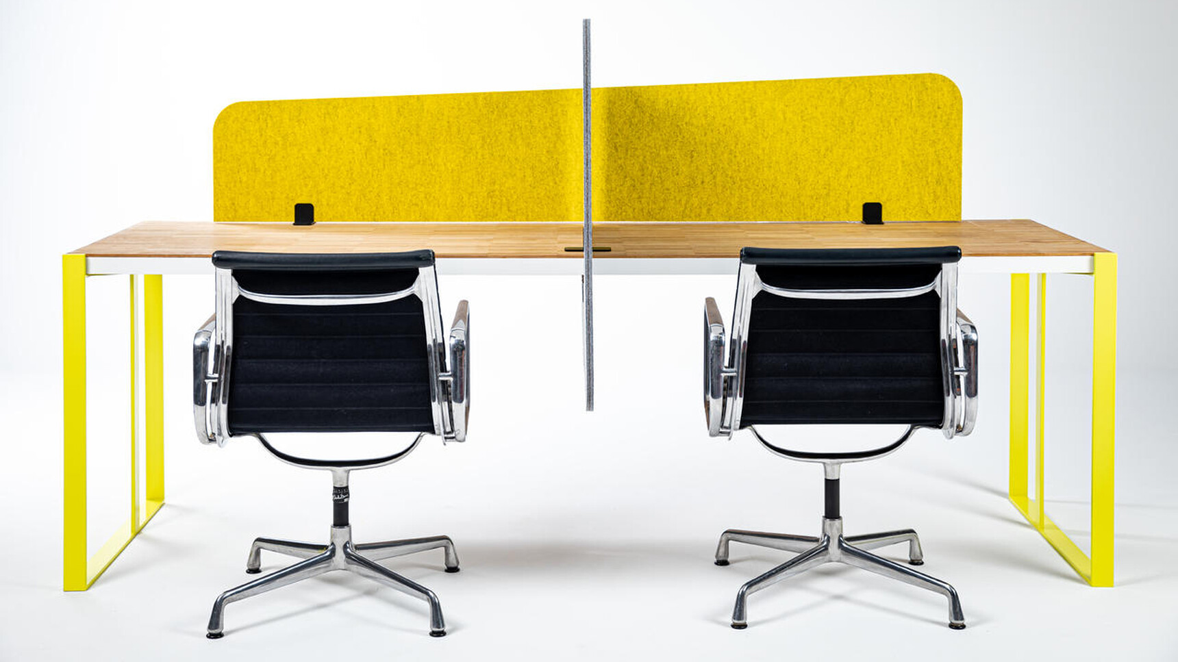 Buzzi Space BuzziTripl Desk Split Acoustic Desk Divider Family Image