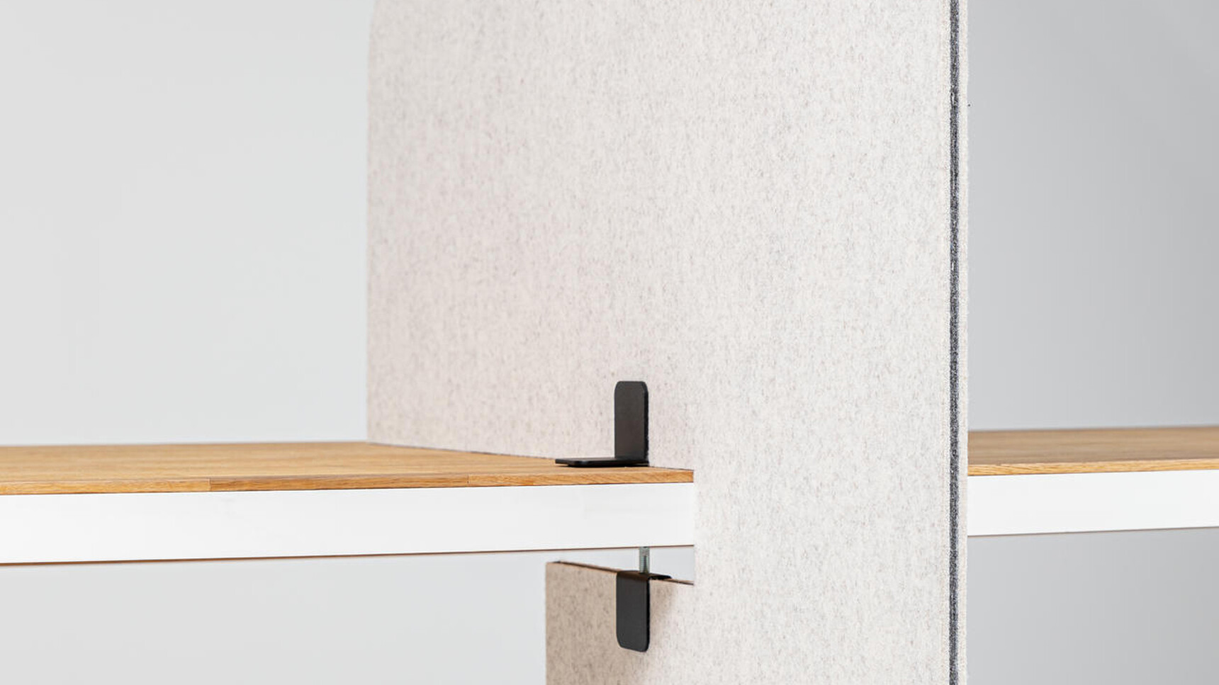 Buzzi Space BuzziTripl Desk Split Acoustic Desk Divider Light Grey Upholstery Family Image