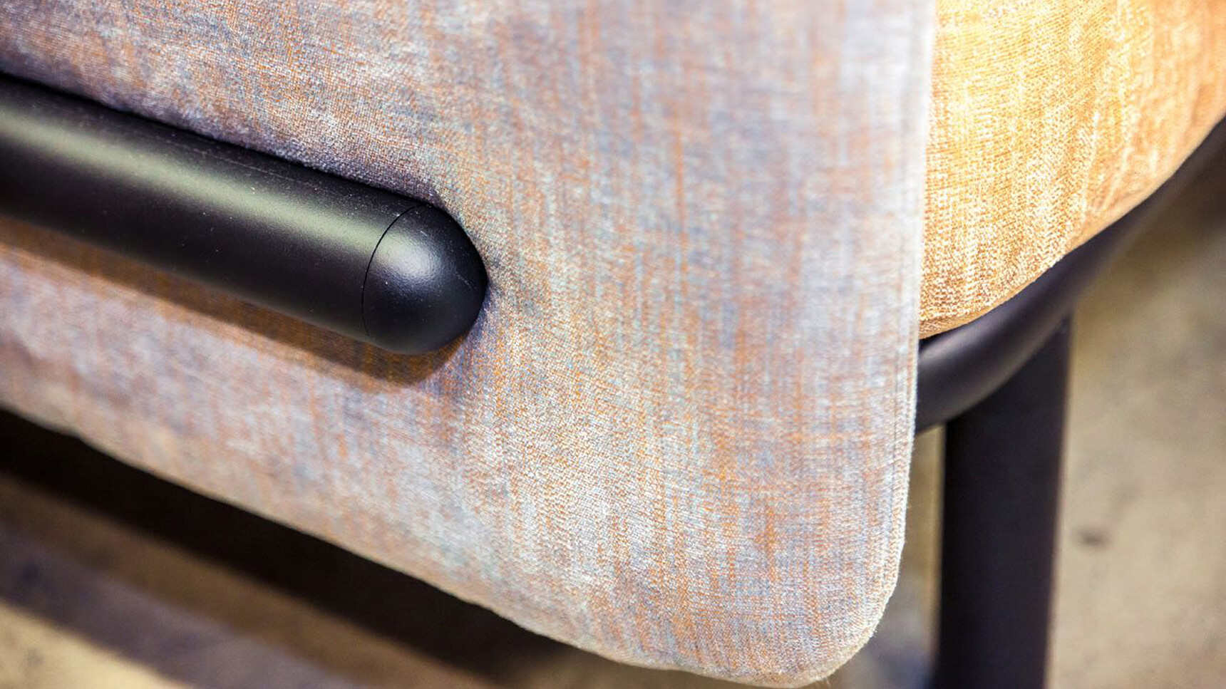 Buzzi Space BuzziSpark Acoustic Lounge Sofa AG103 Detail Image