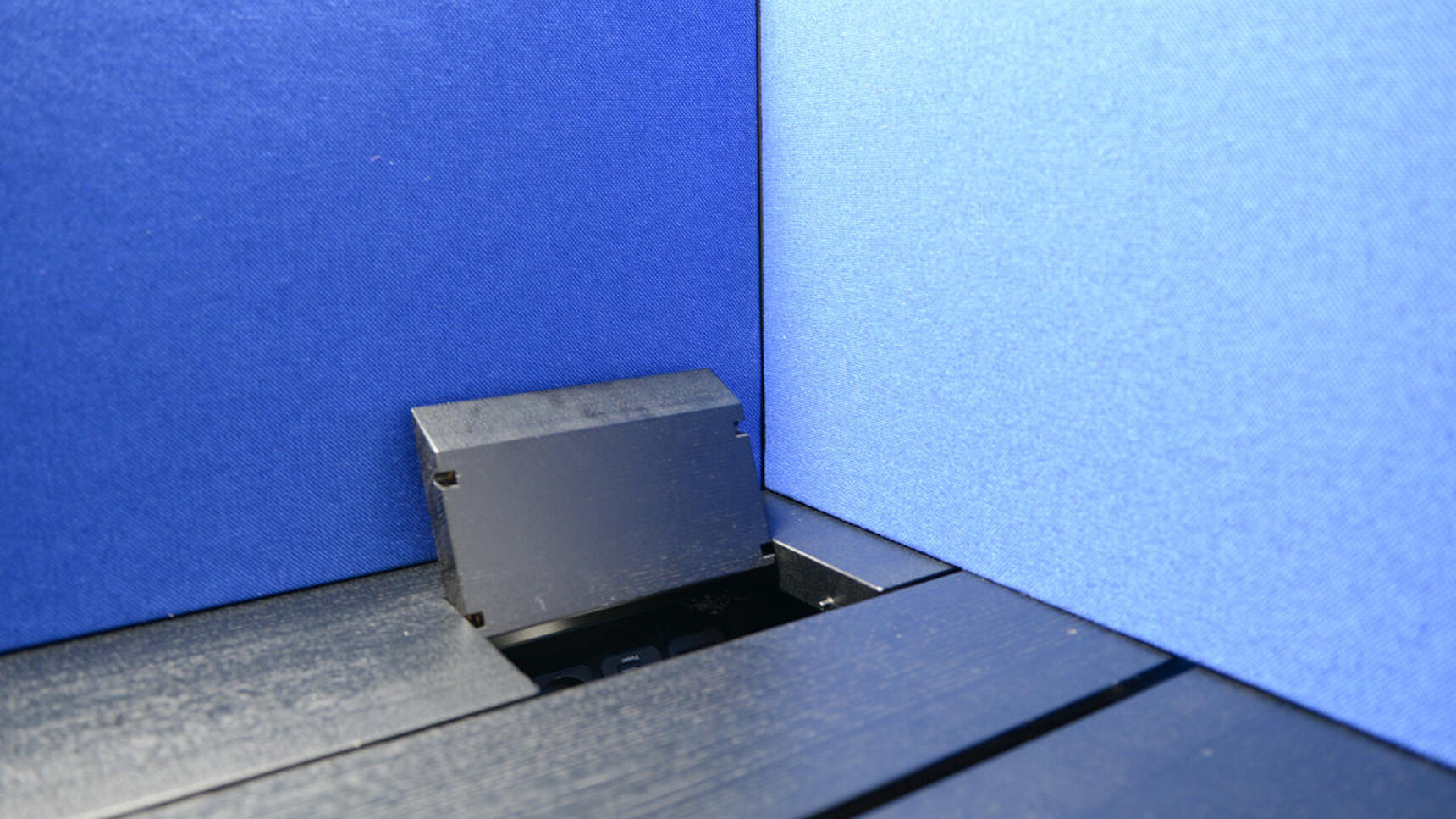 Buzzi Space BuzziDesk Cross Acoustic Desk Divider In Blue Upholstery