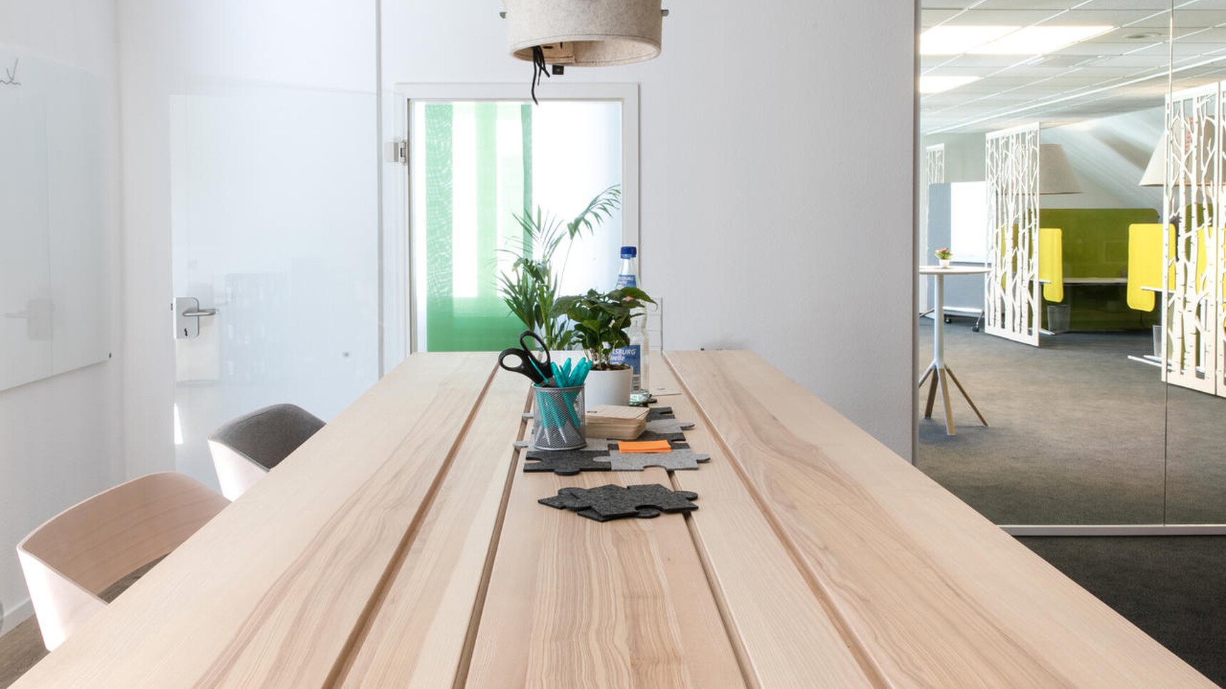 Buzzi Space BuzziPicNic WorkBench Detail Image