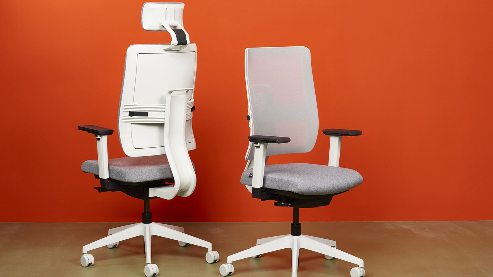 Viasit Toleo Upholstered Office Chairs Family Image One With Headrest