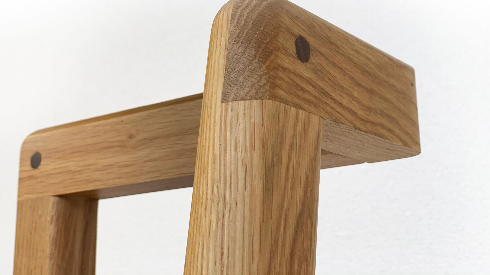 William Hands Embrace Home Office Desk Detail Image Of Top Joint