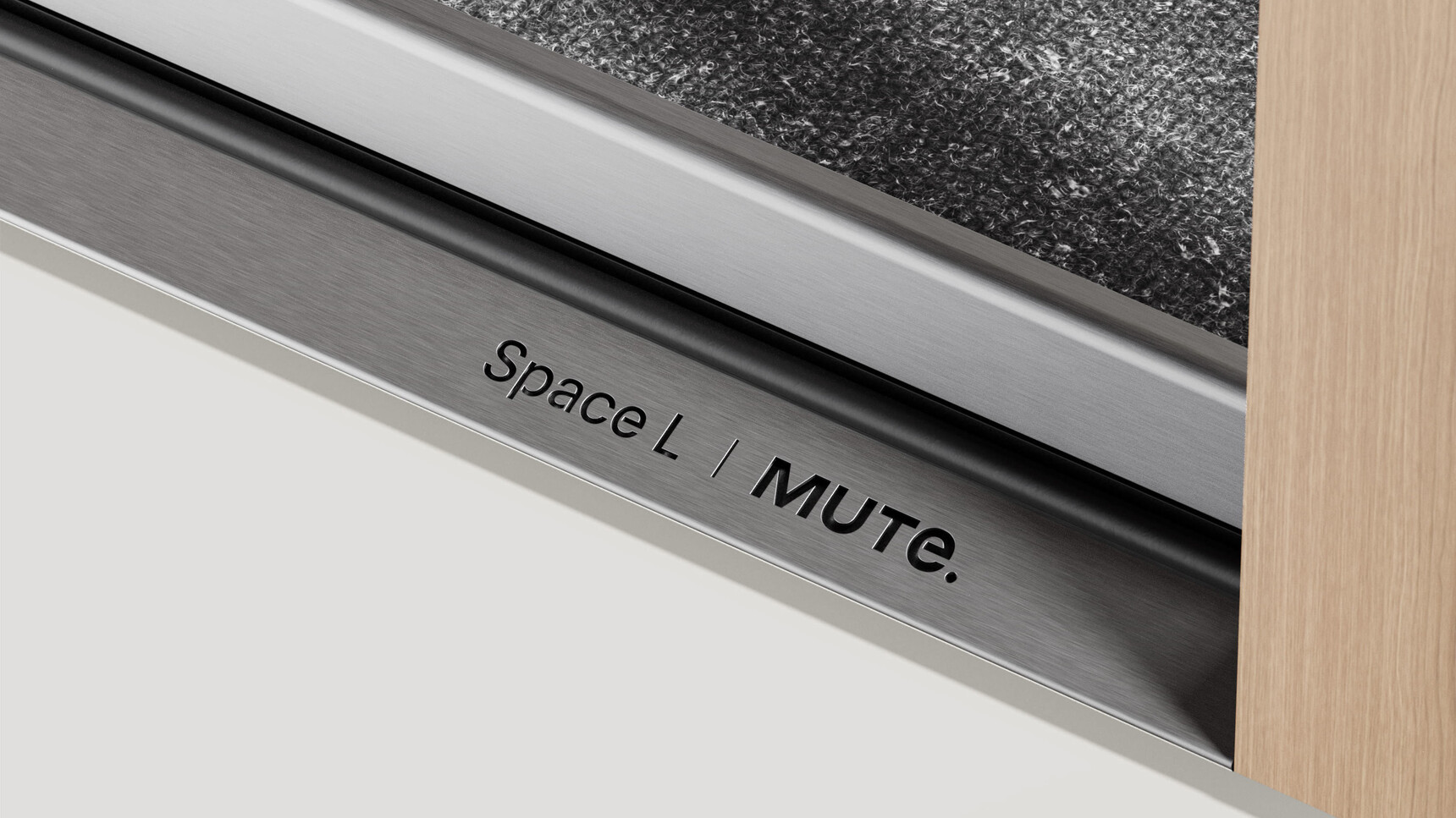 Mute Space L Meeting Pod Detail Image Of The Door