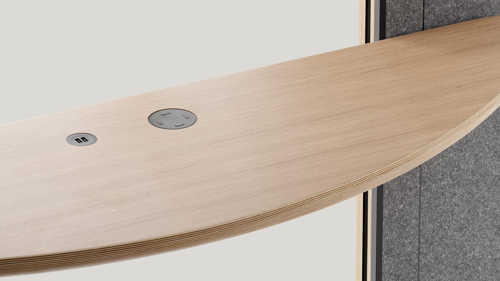 Mute Space M Double Pod Interior Tabletop Detail Image