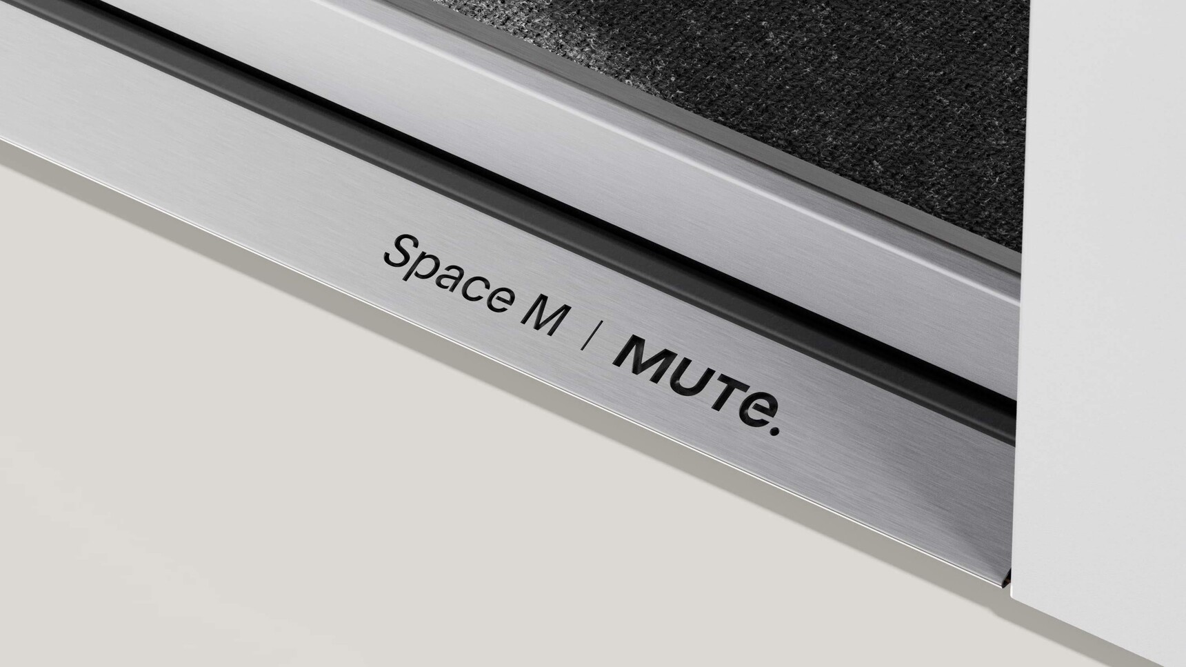Mute Space M Single Pod Detail Image Of Entrance