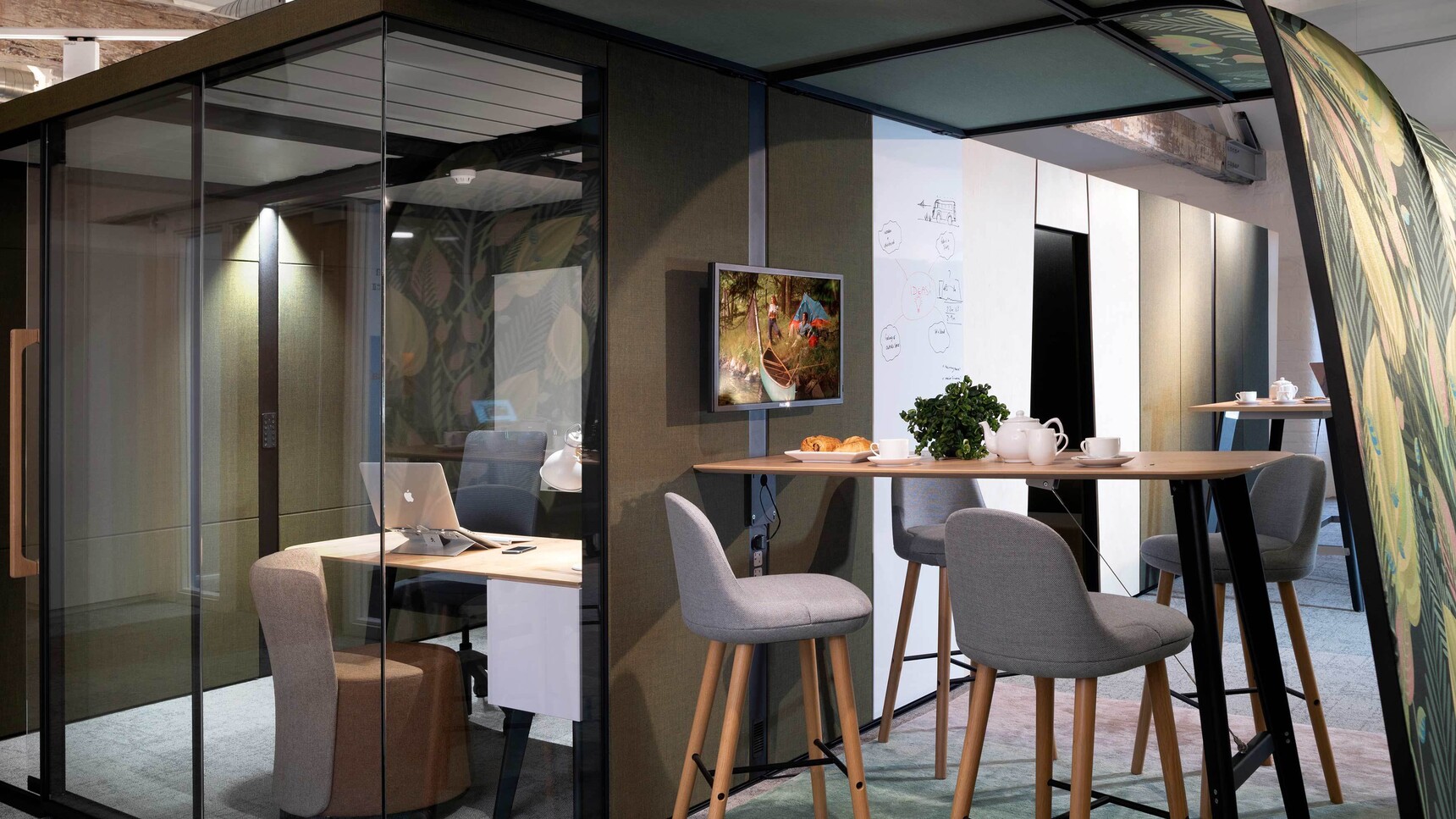 Orangebox Campers & Dens Meeting Pod With Awning With Chairs And Worktable Detail Image In Office