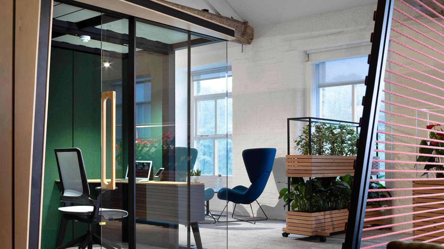 Orangebox Campers & Dens Meeting Pod With Awning With Kink In Office Environment