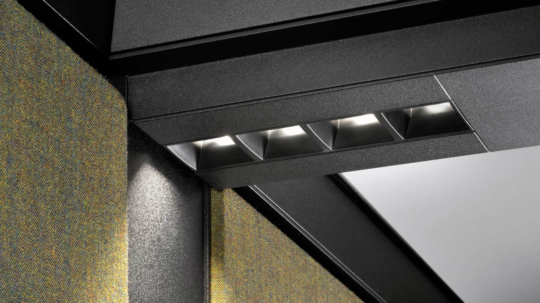 Orangebox Campers & Dens Meeting Pod Detail Image Of Lighting