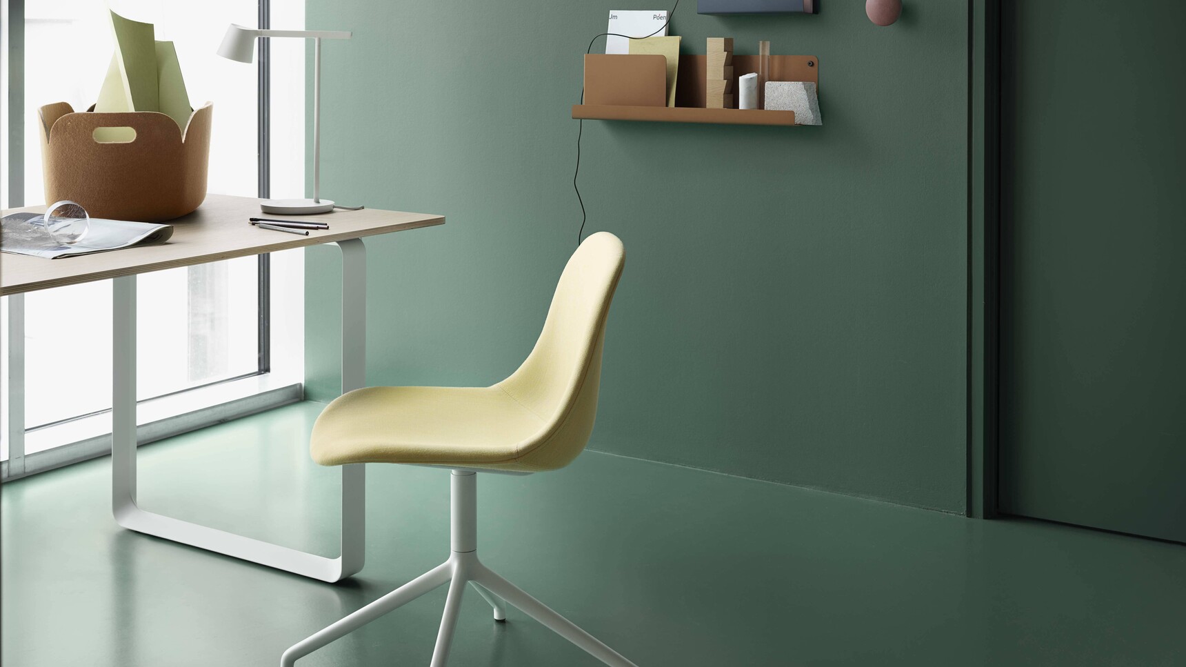 Muuto Fiber Side Chair Swivel Balder 432 White 70 70 Table Tip Lamp Folded Shelves Post Wall Lamp Family Image