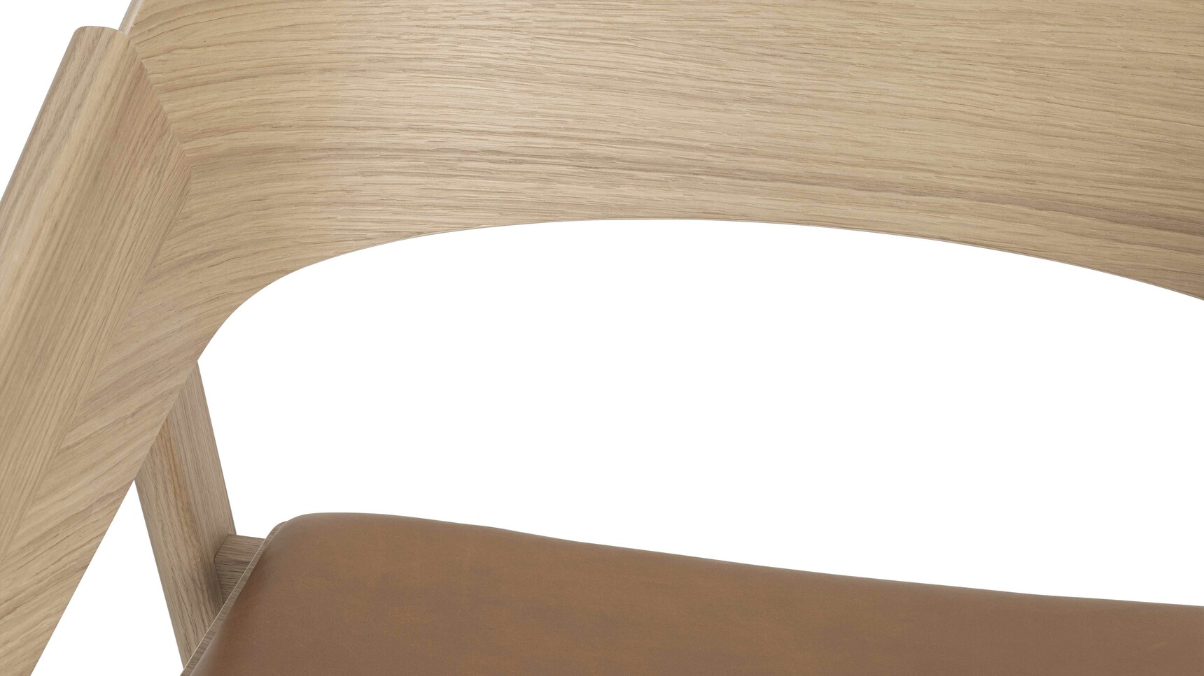 Muuto Cover Lounge Chair Oak Cognac Refine Family Image White Background