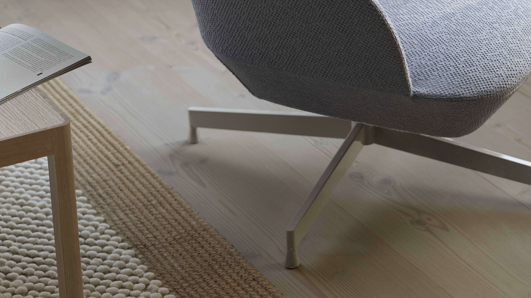 Muuto Oslo Lounge Chair Colline 737 Swivel Base Grey Workshop Coffee Table Oak Rebble Rug Burnt Orange Ridge Vase 16 5 Terracotta Family Image