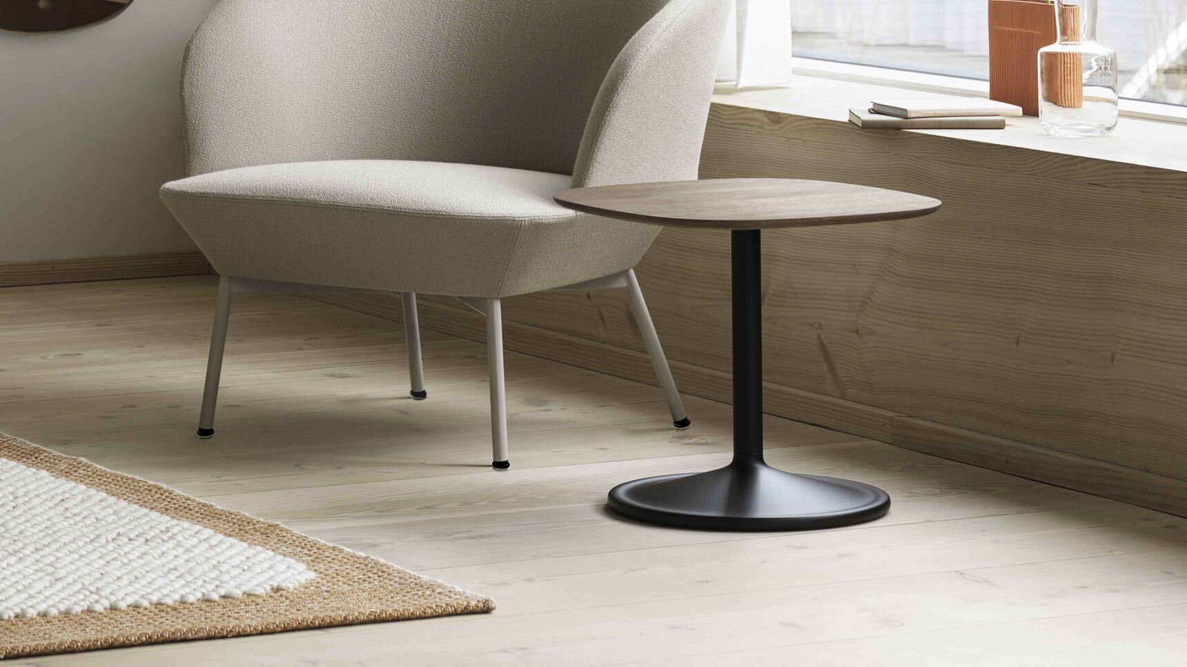 Muuto Oslo Lounge Chair Tube Grey Vidar 146 Soft Side 45x45 O48 h40 Smoked Oak Black Framed Mirror Rose Family Image