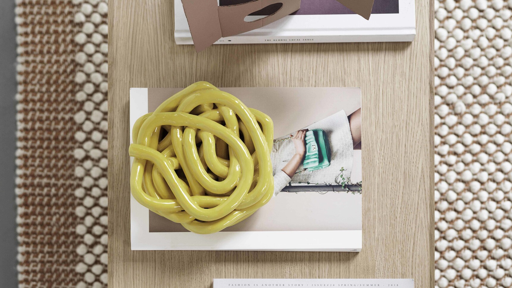 Muuto Pebble Workshop Table Top Detail Image