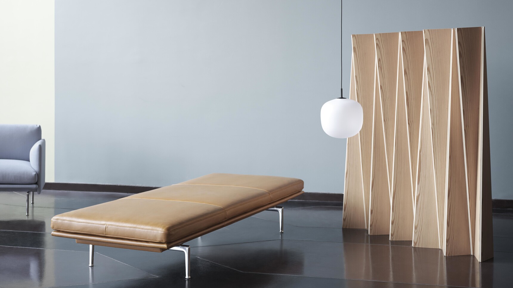 Muuto Outline Daybed Refine Cognac Leather Alu Rime Pendant Lamp 25 Black Family Image