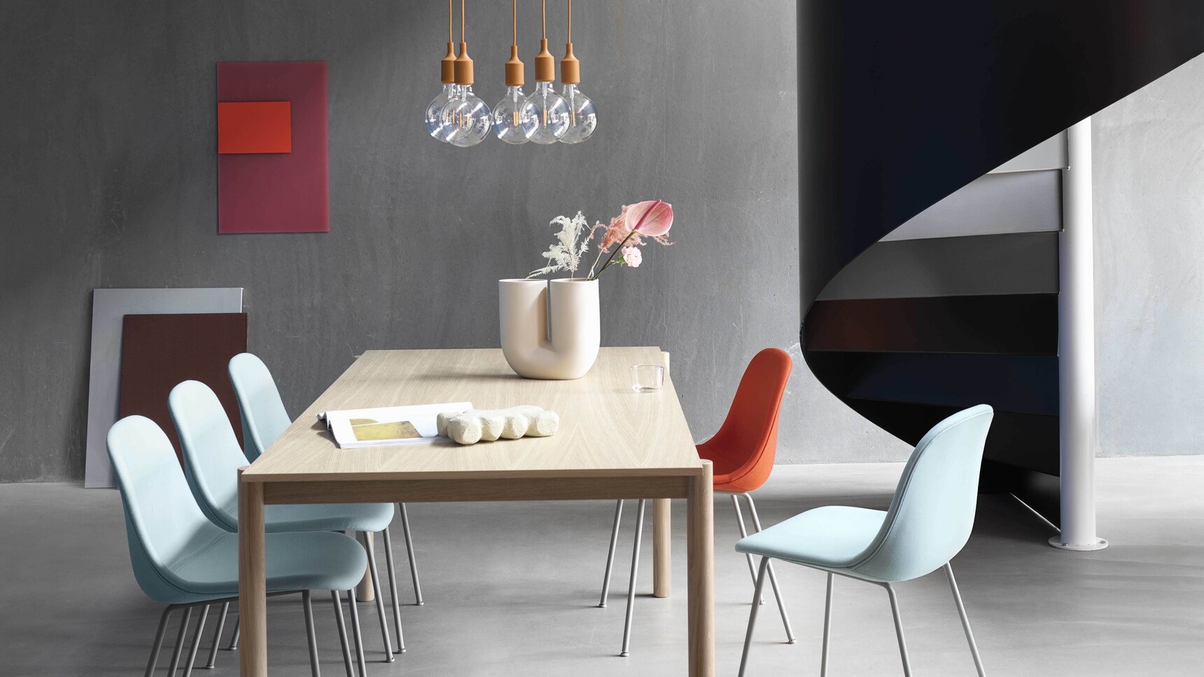 Muuto Fiber Side Tube Forest Nap 912 552 Grey Linear Wood Table Oak E27 Lamp Kink Vase Family Image