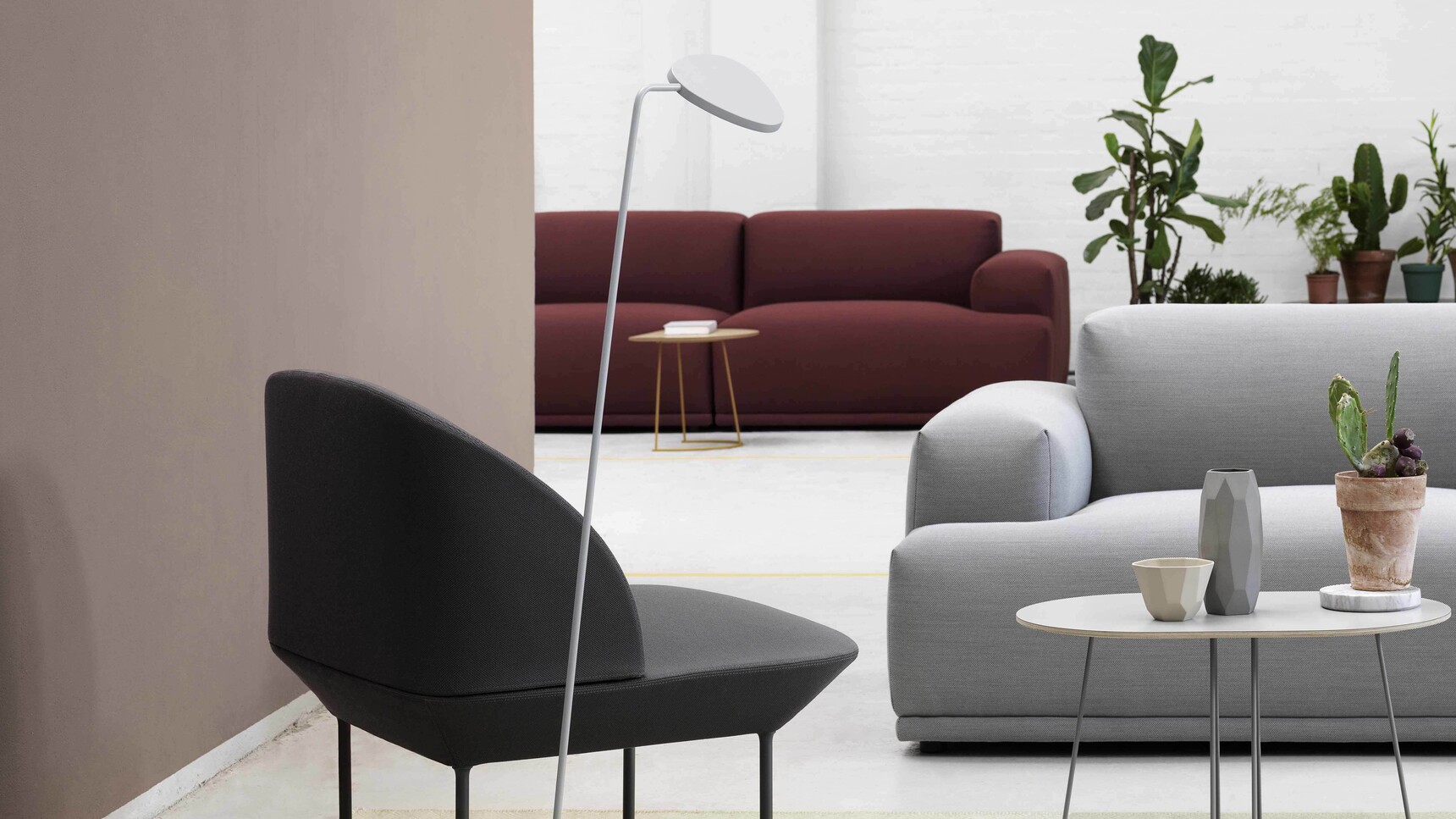Muuto Connect Airy Oslo Leaf Shades Family Image