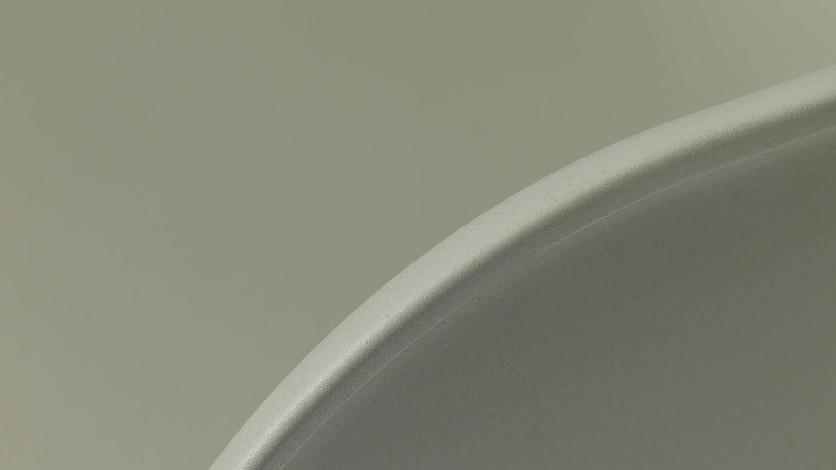 Muuto Fiber Dusty Green Family Image