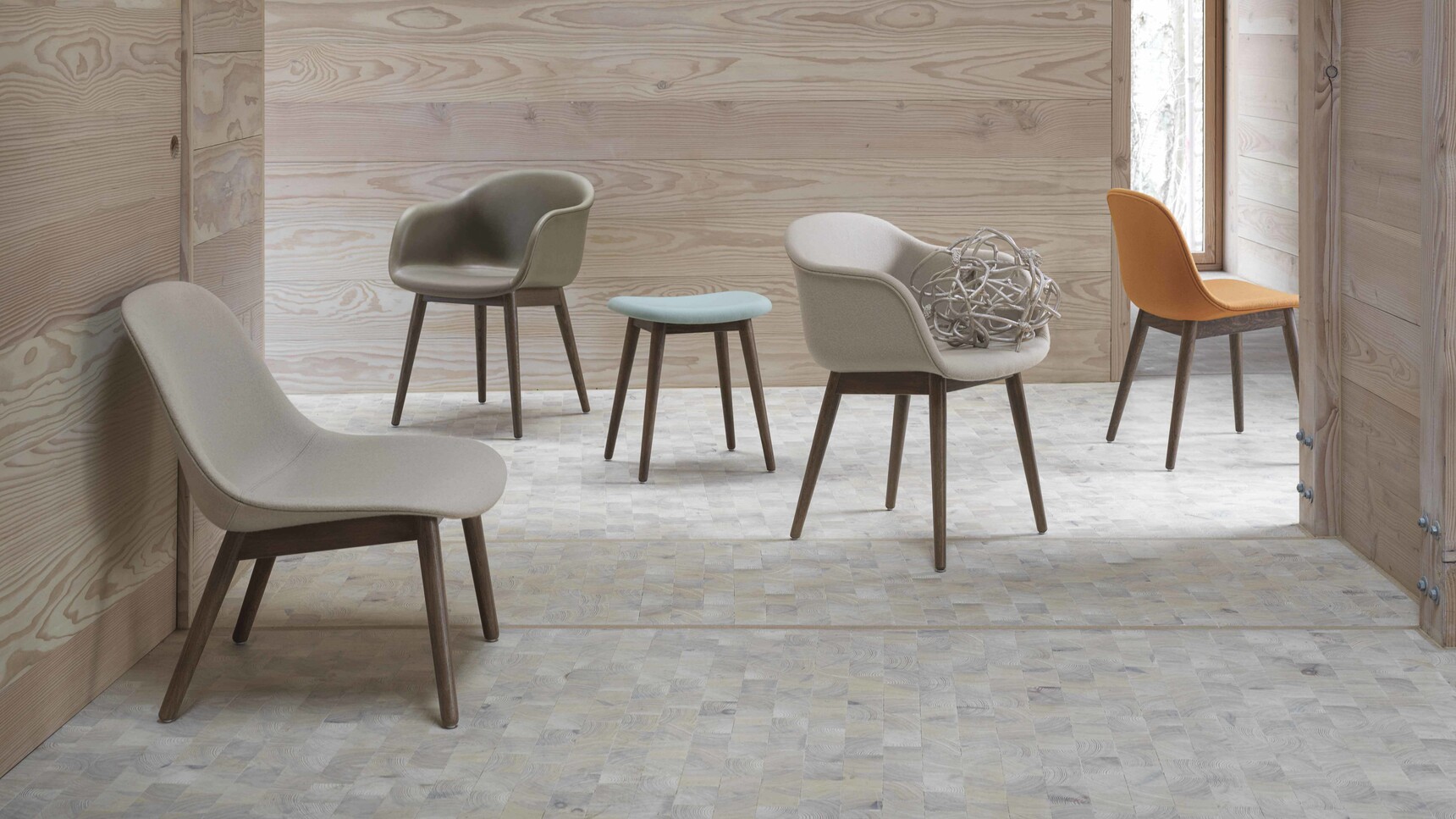 Muuto Fiber Wood Hero 211 Refine Leather Stone Forest Nap 912 Hero 211 Hero 451 Stained Dark Brown Family Image