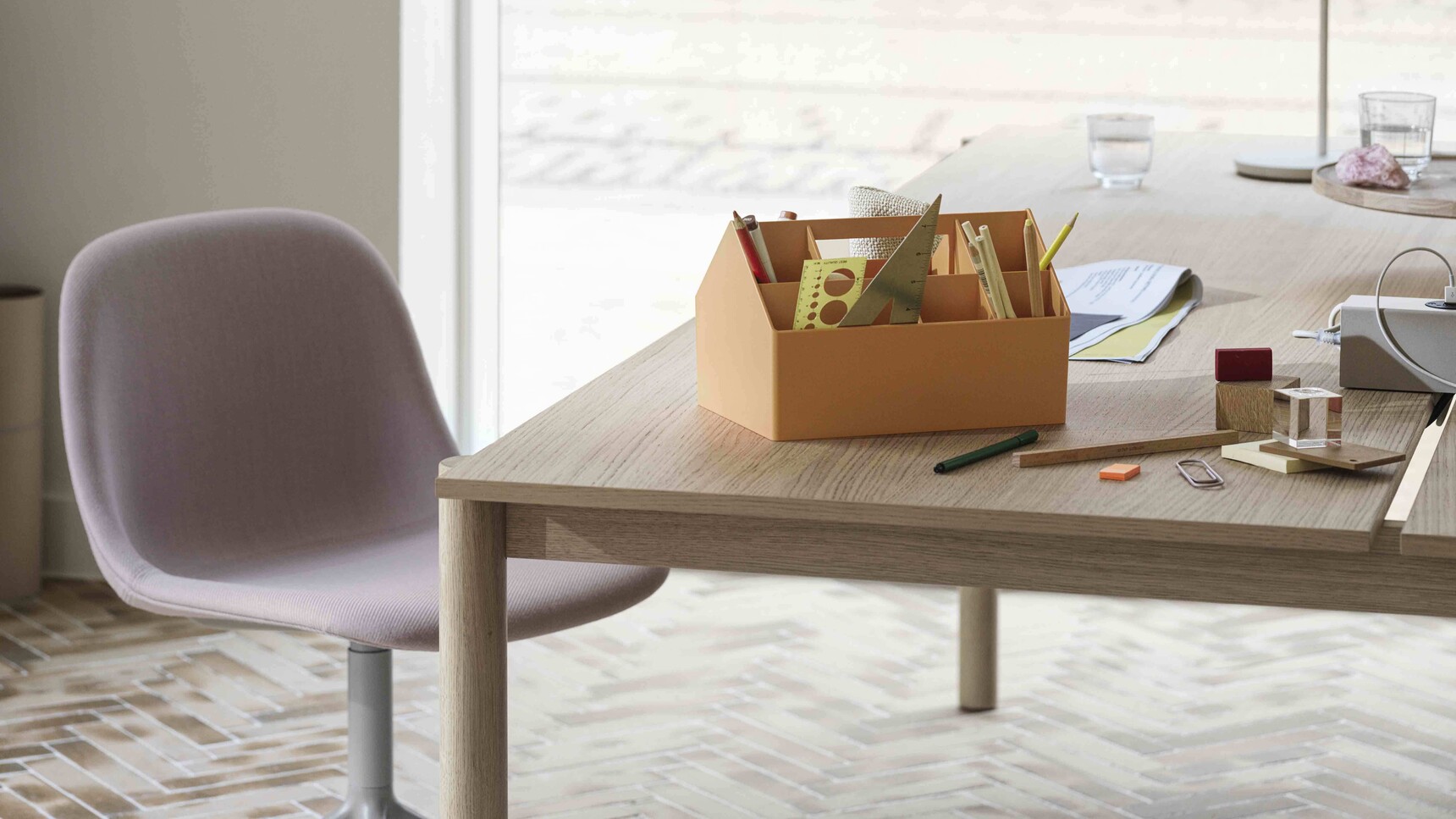 Muuto Fiber Side Chair Detail Image