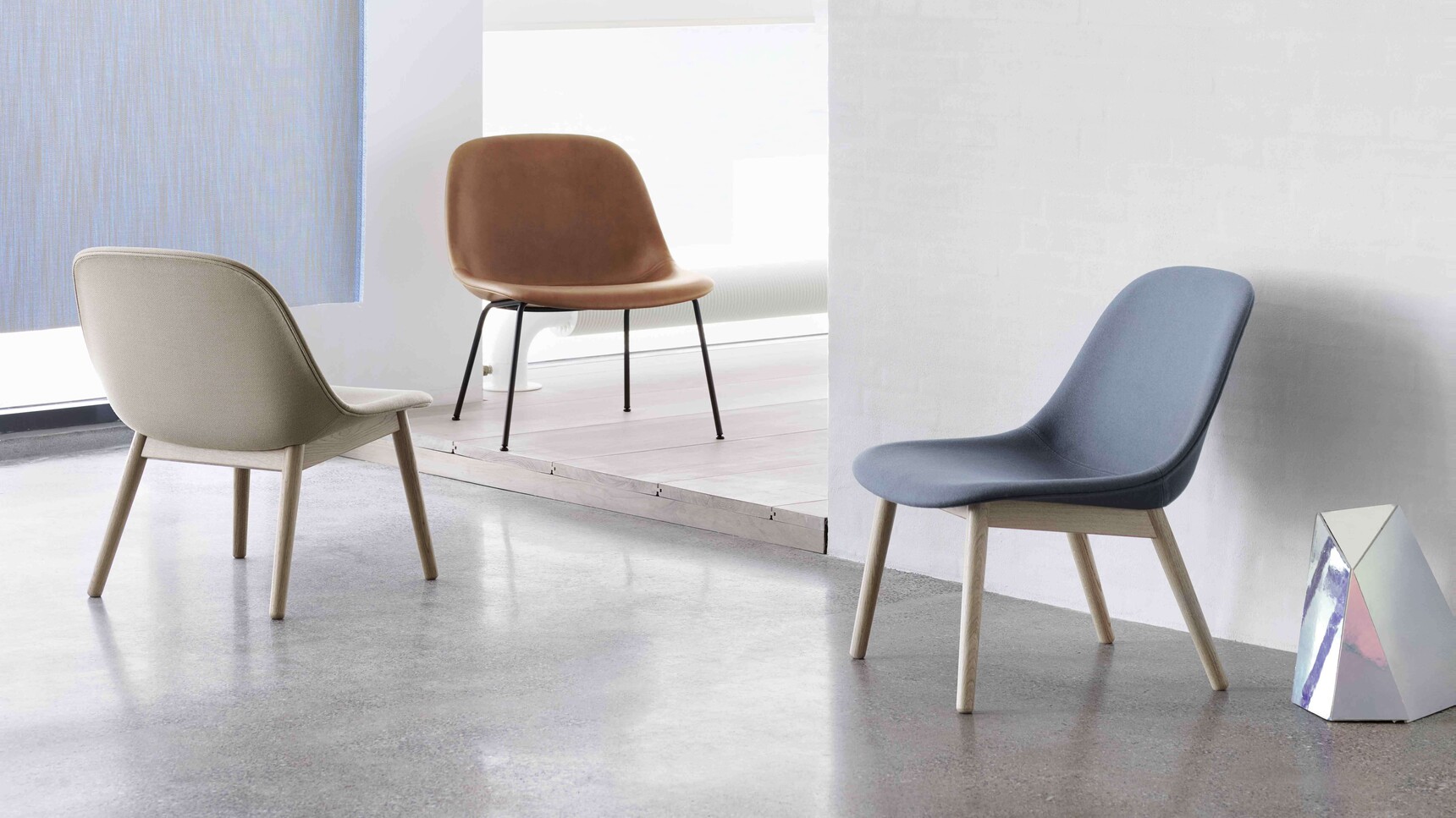 Muuto Fiber Lounge Chair PR Divina 154 St Trio 236 Cognac Refine Family Image